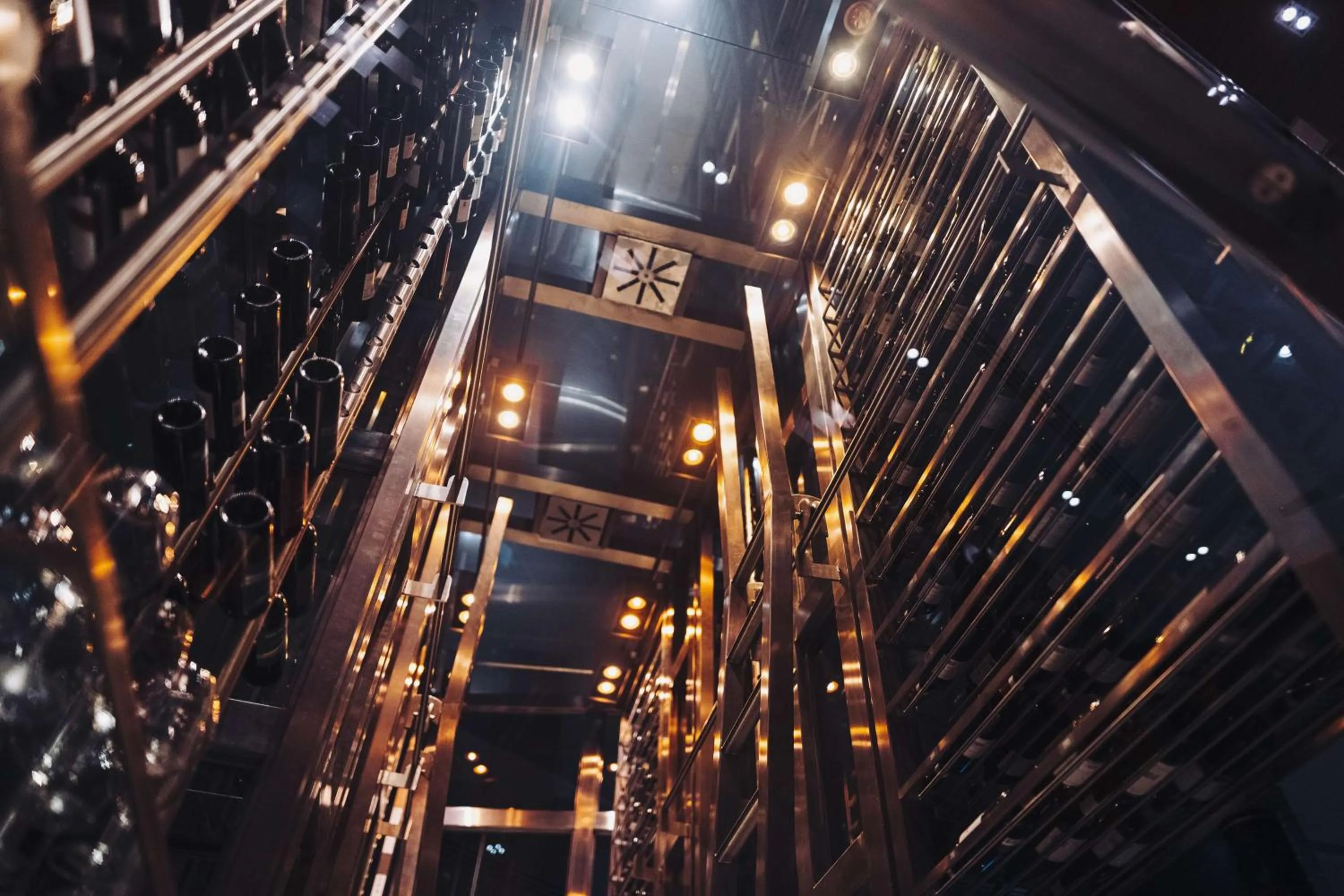 Lounge or bar in Radisson Blu Hotel, Dubai Media City