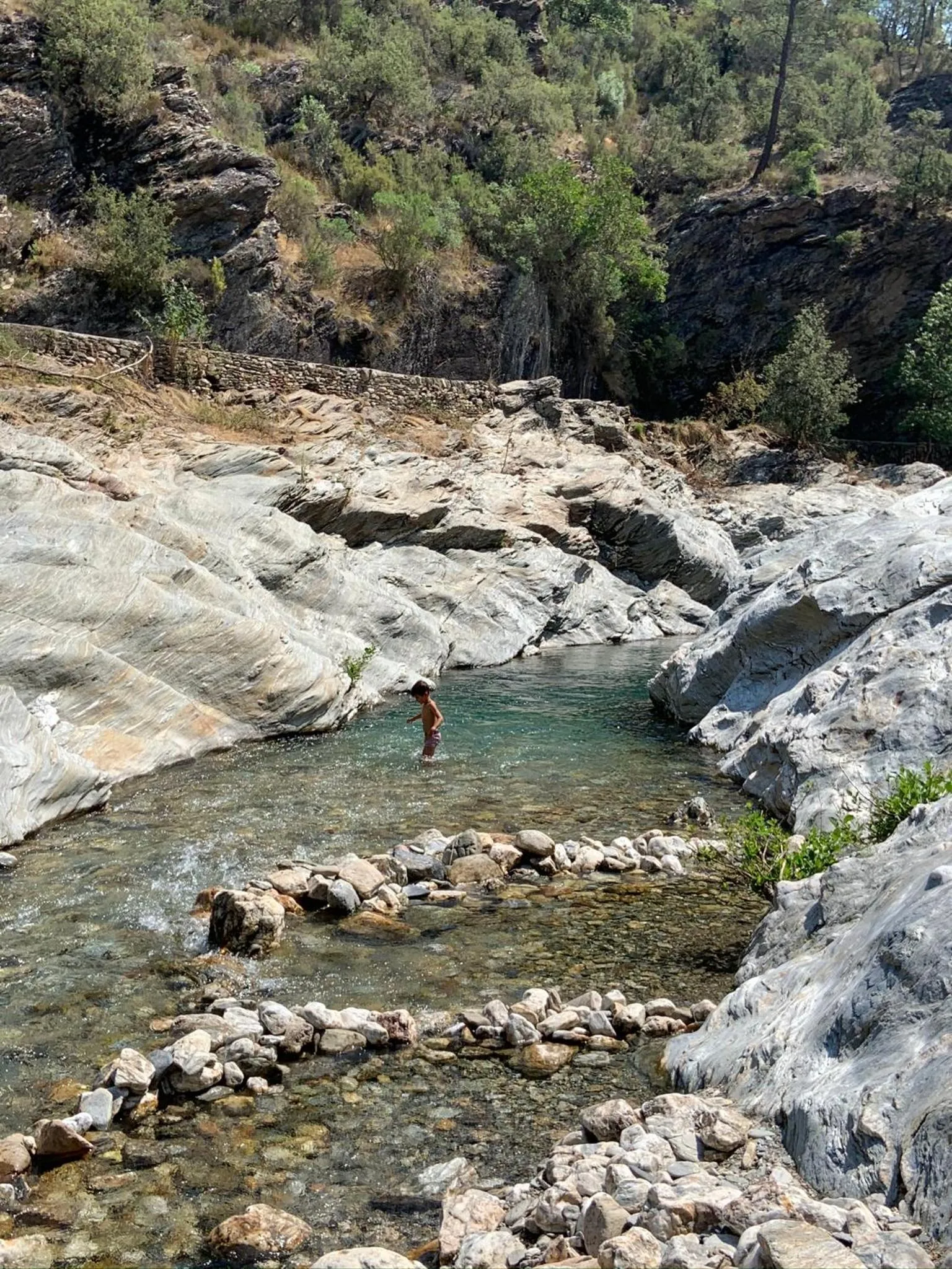Hiking in Le Château de Cambiaire