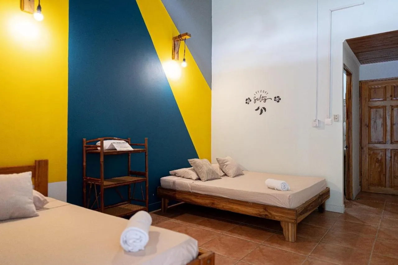 Bed in Point Break Santa Teresa