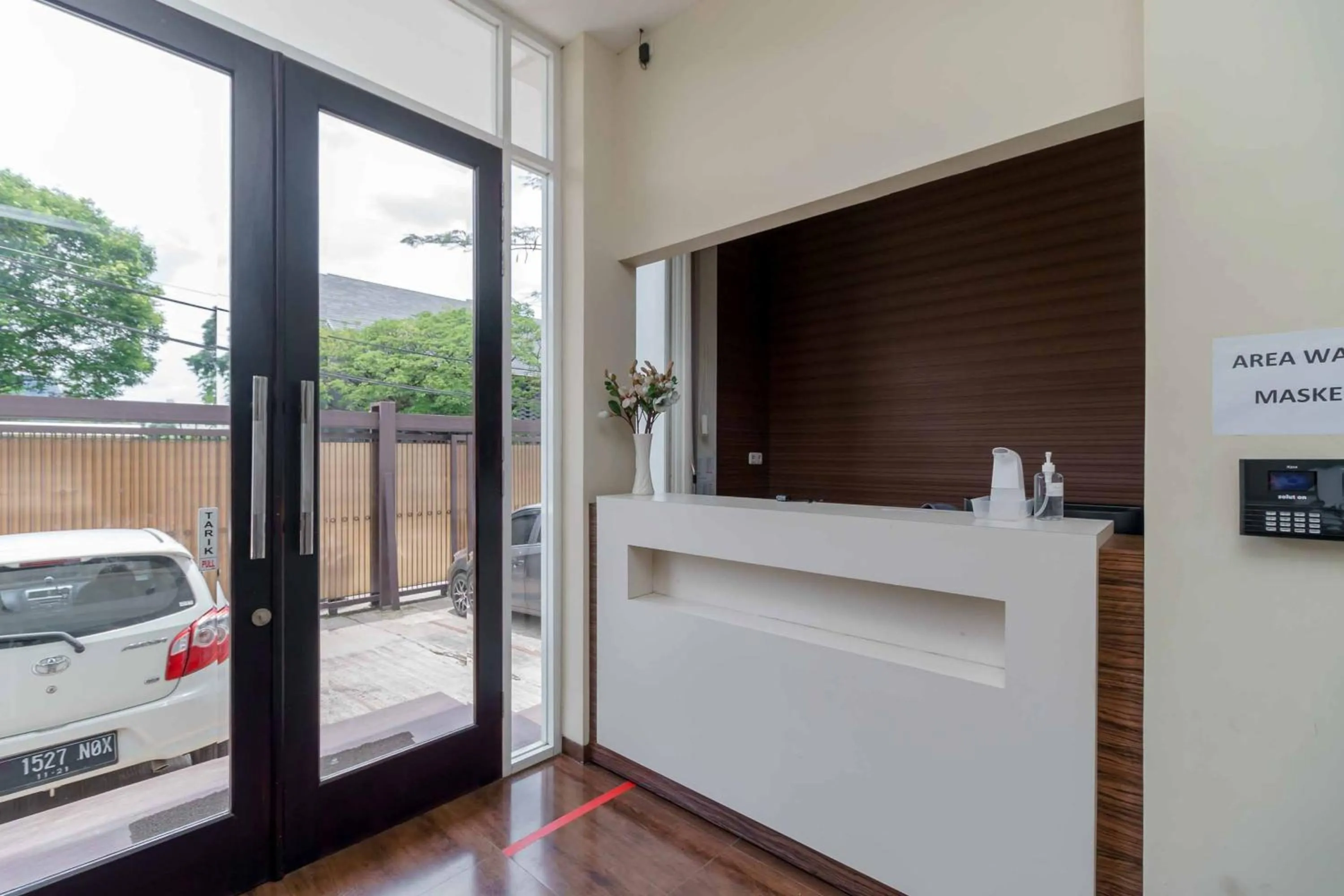 Avalon Karawaci Mitra RedDoorz