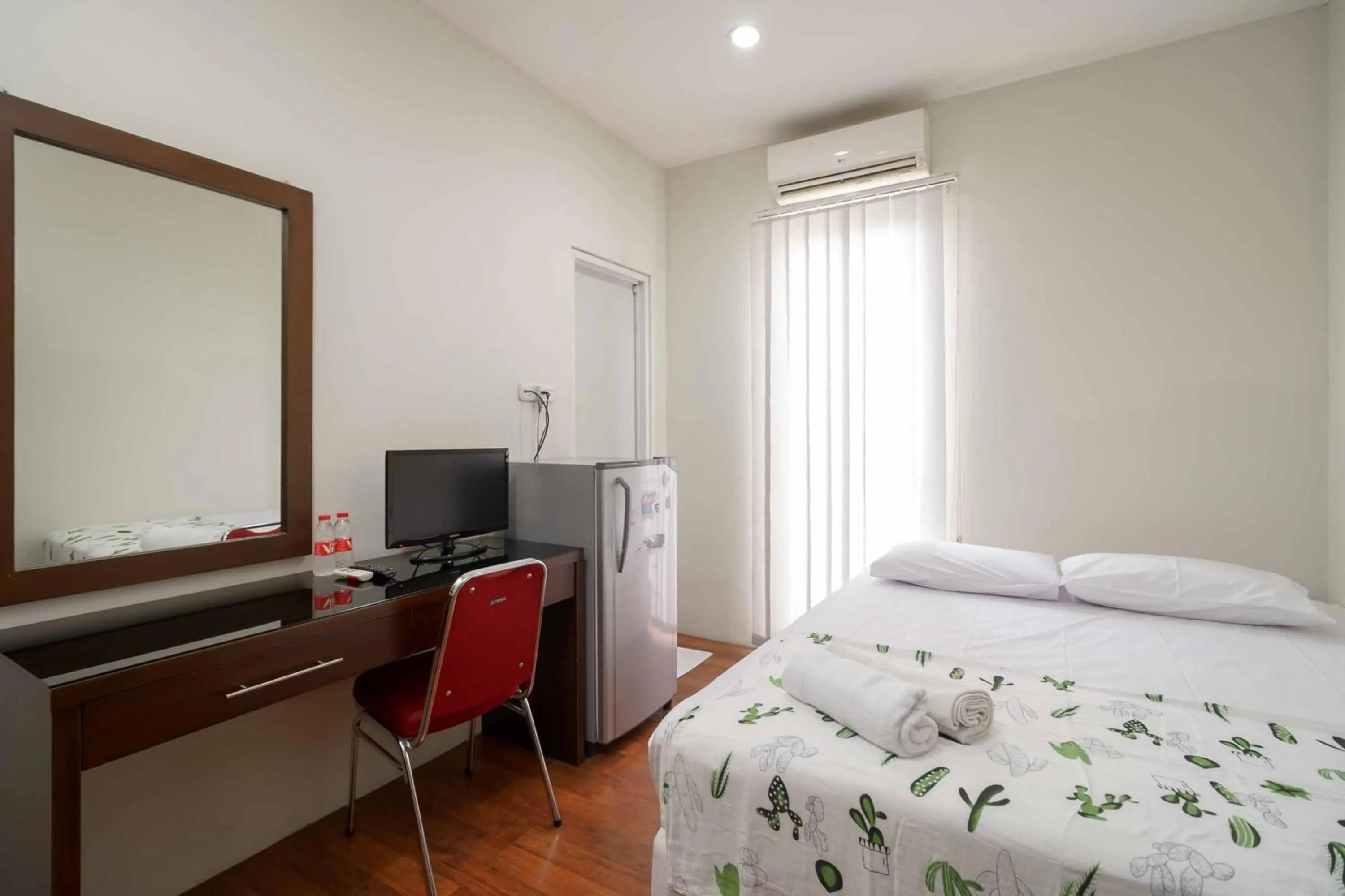 Bed in Avalon Karawaci Mitra RedDoorz