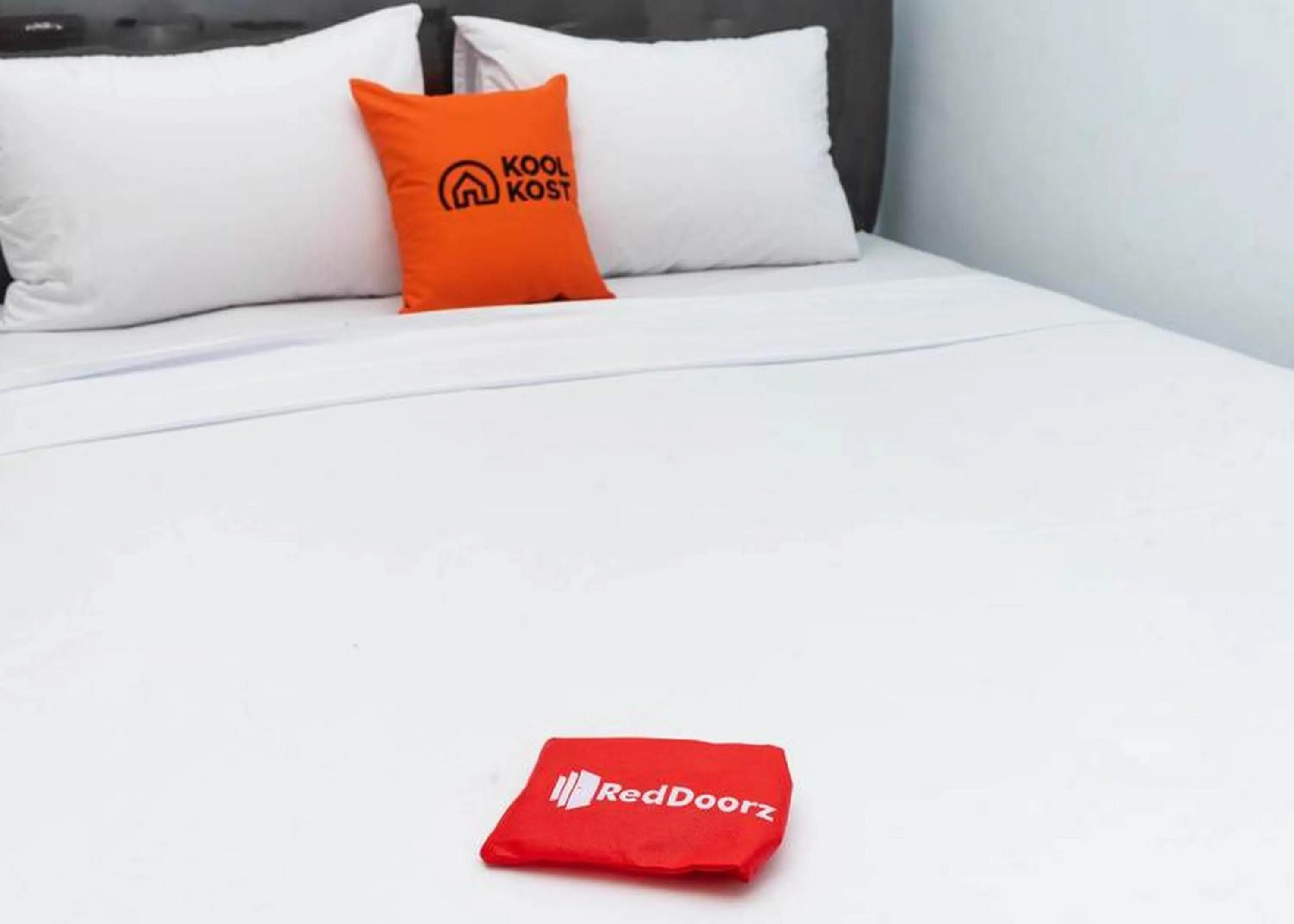 Bathroom in KoolKost near Wisata Purwahamba Indah Tegal