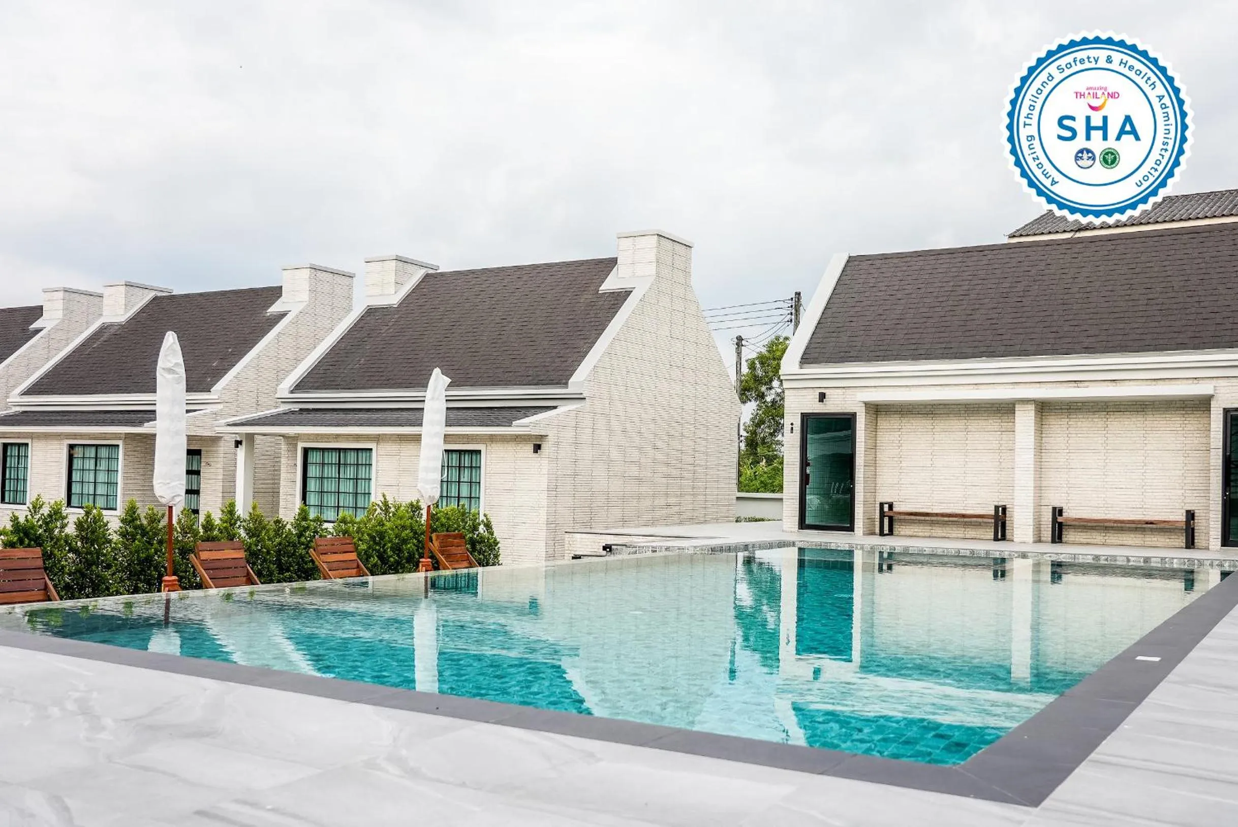 Property building in Li CALLA Resort Trat