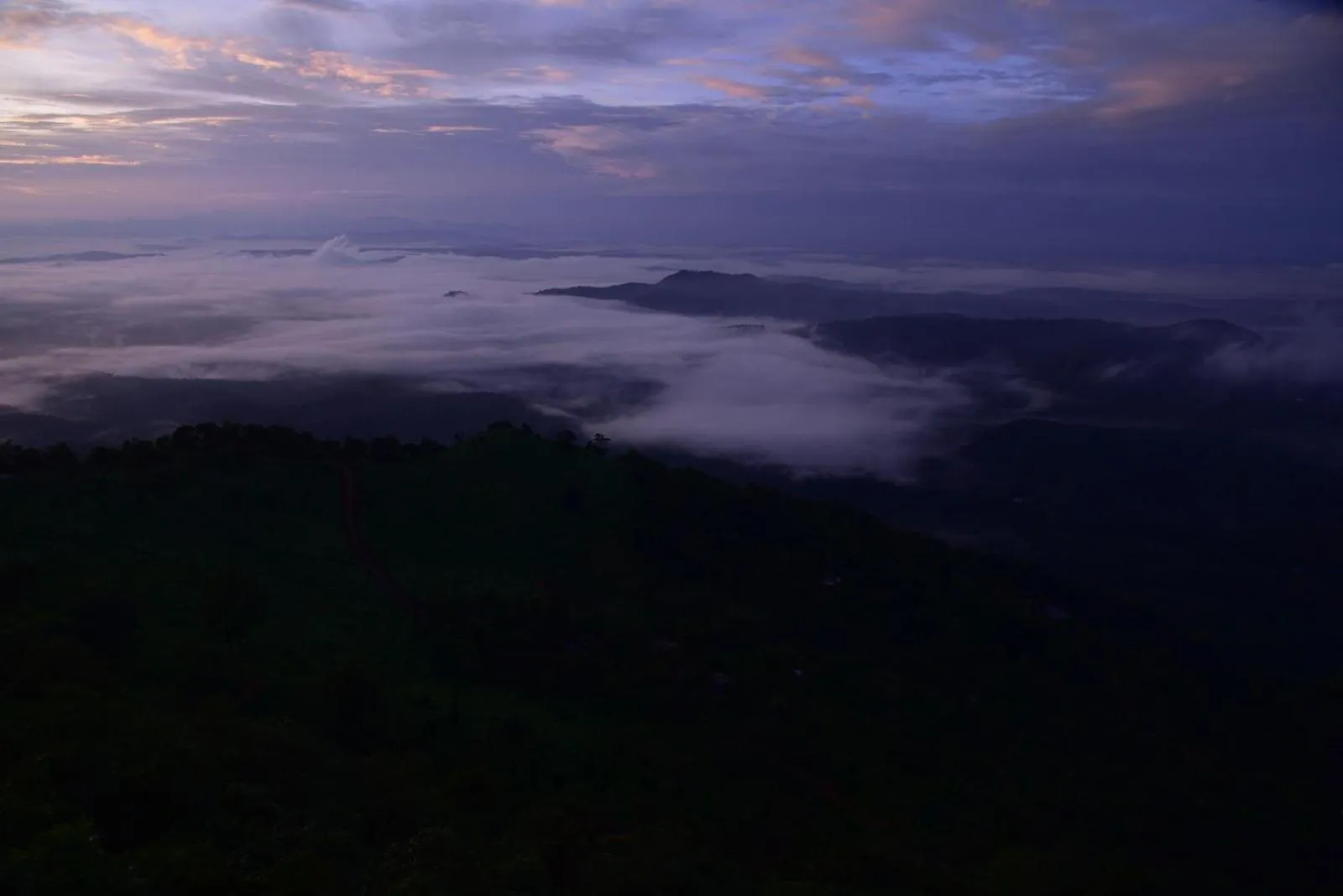 Sunrise in CHILLAX Resorts Palakkayam THATTU
