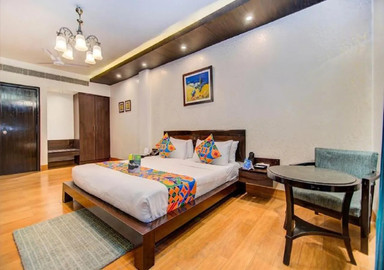 Bedroom, Bed in Hotel Rockland Panchsheel Enclave