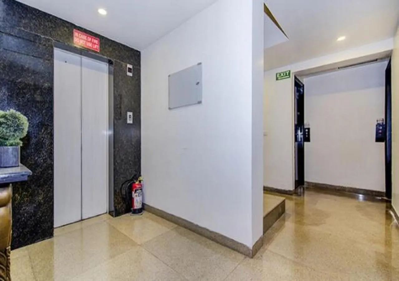 Area and facilities in Hotel Rockland Panchsheel Enclave