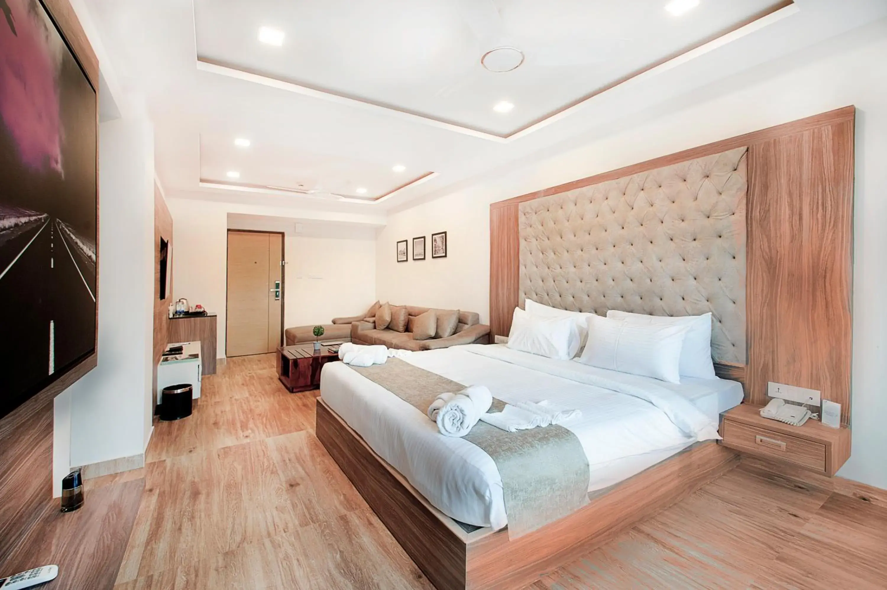 Superior Queen Room - single occupancy in ABM Boutique Hotel by Purple Cloud Superior Queen Room - single occupancy in ABM Boutique Hotel by Purple Cloud