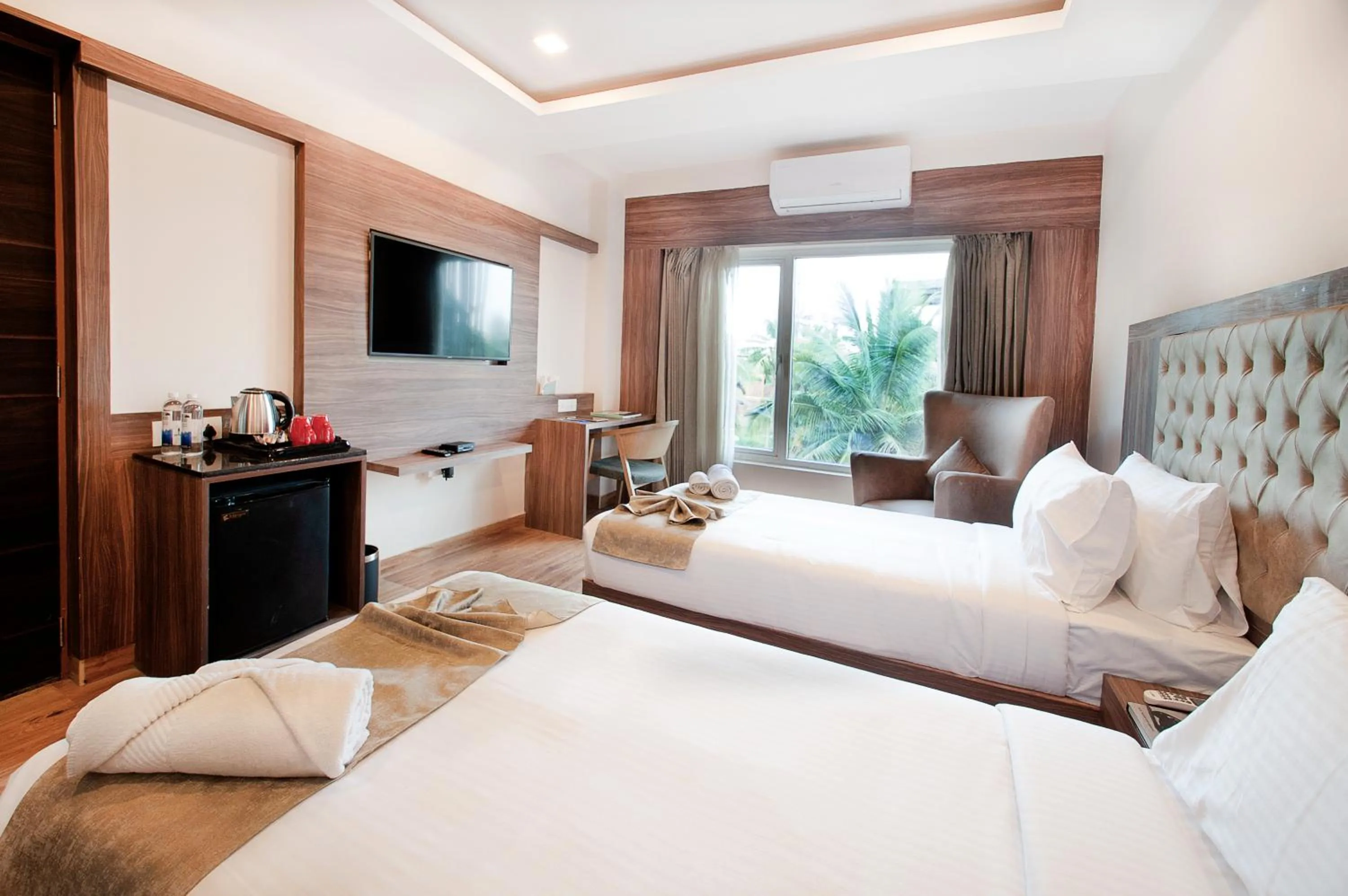 Photo of the whole room, Bed in ABM Boutique Hotel by Purple Cloud