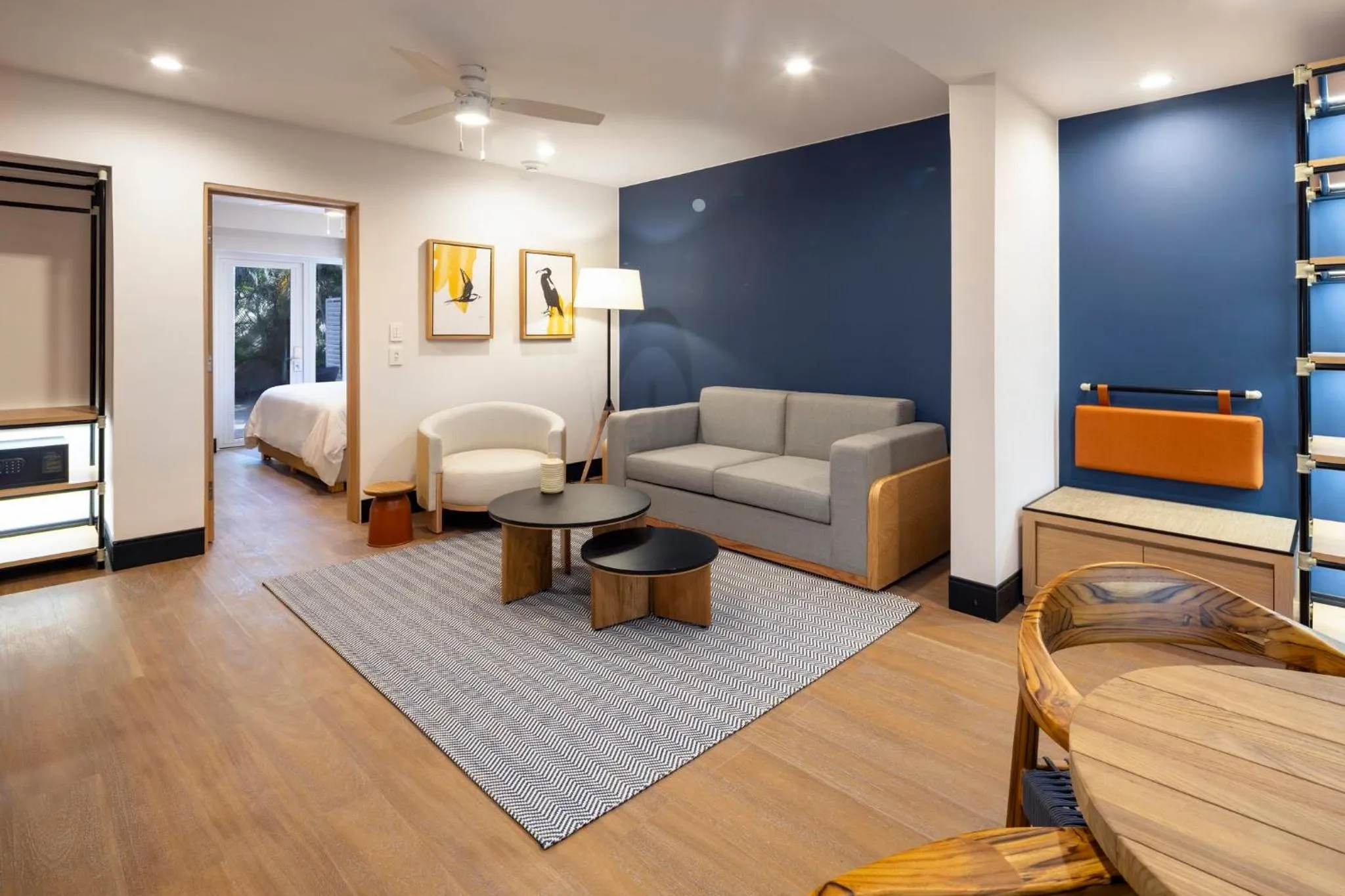 Photo of the whole room, Bed in voco Surfside Aruba by IHG