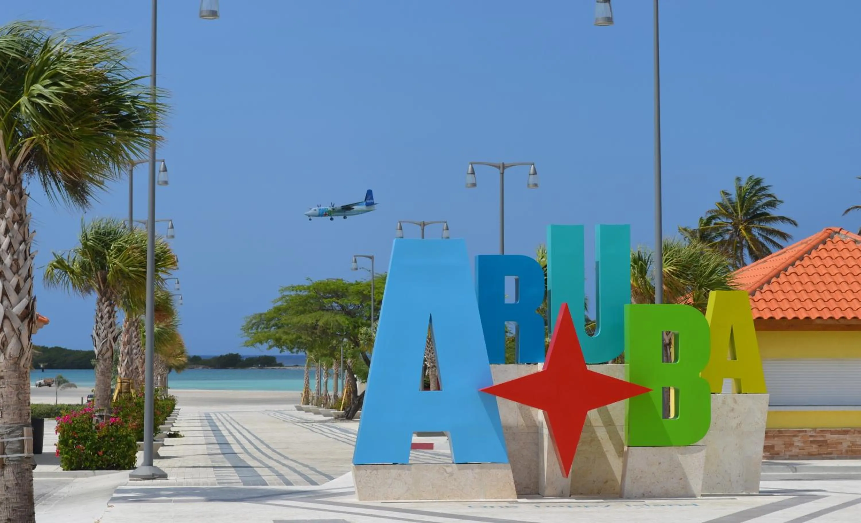 Area and facilities in voco Surfside Aruba by IHG
