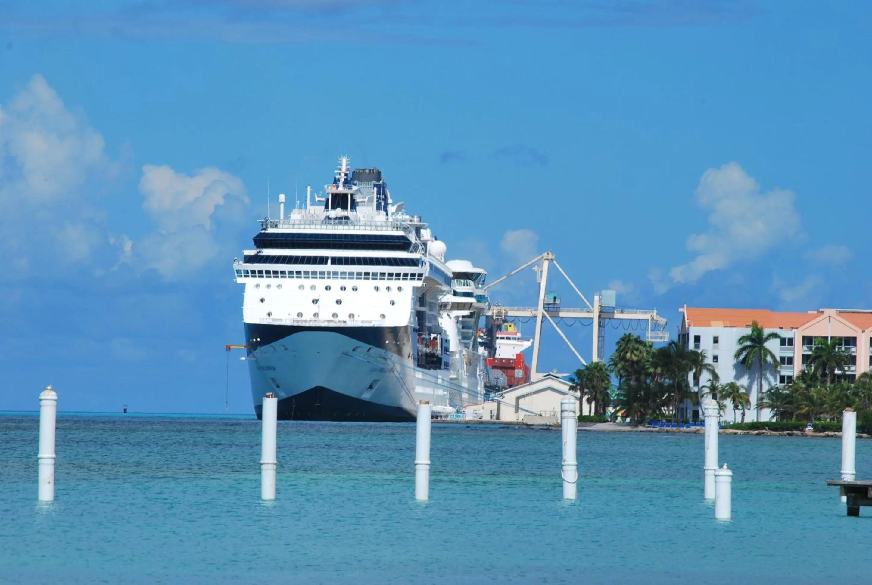 Neighbourhood in Talk of the Town Beach Hotel & Beach Club by GH Hoteles