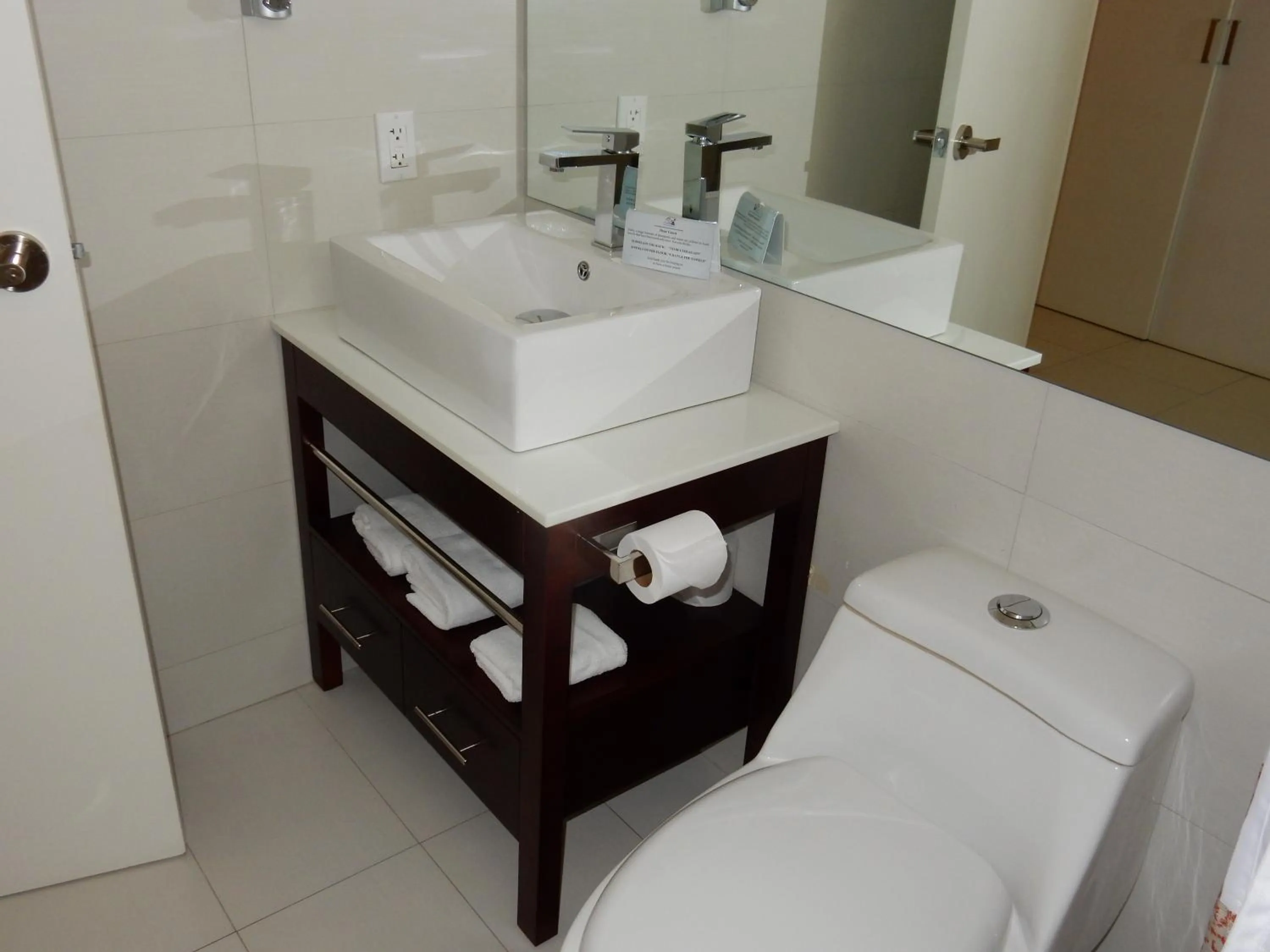 Toilet in Talk of the Town Beach Hotel & Beach Club by GH Hoteles