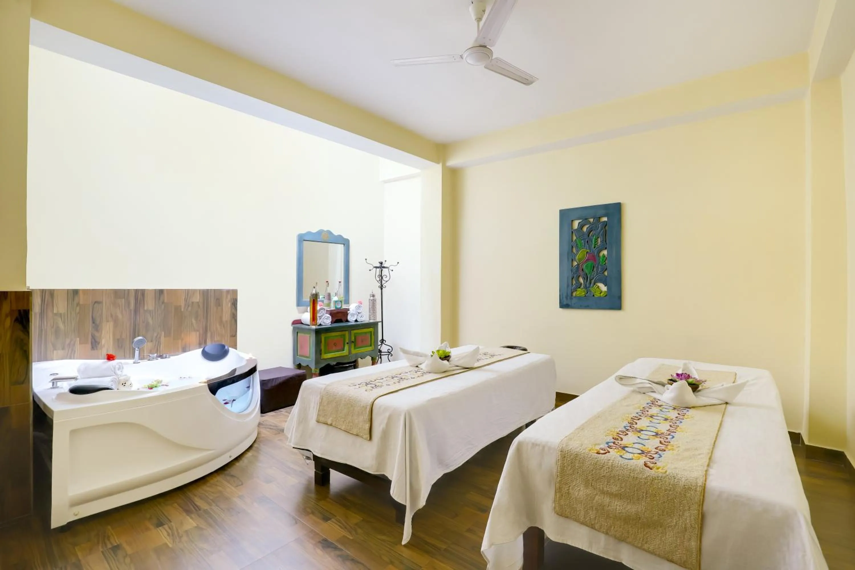 Spa and wellness centre/facilities, Bed in The Fern Denzong Hotel & Spa Gangtok, Sikkim