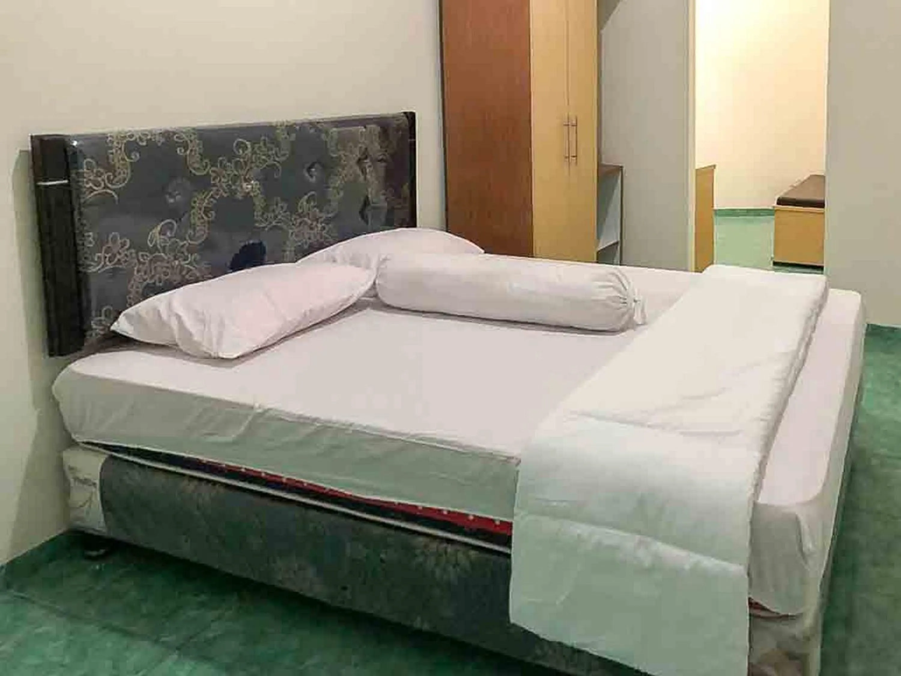 Bed in Griya Fadamas Syariah near Taman Hijau Demangan Madiun Mitra RedDoorz