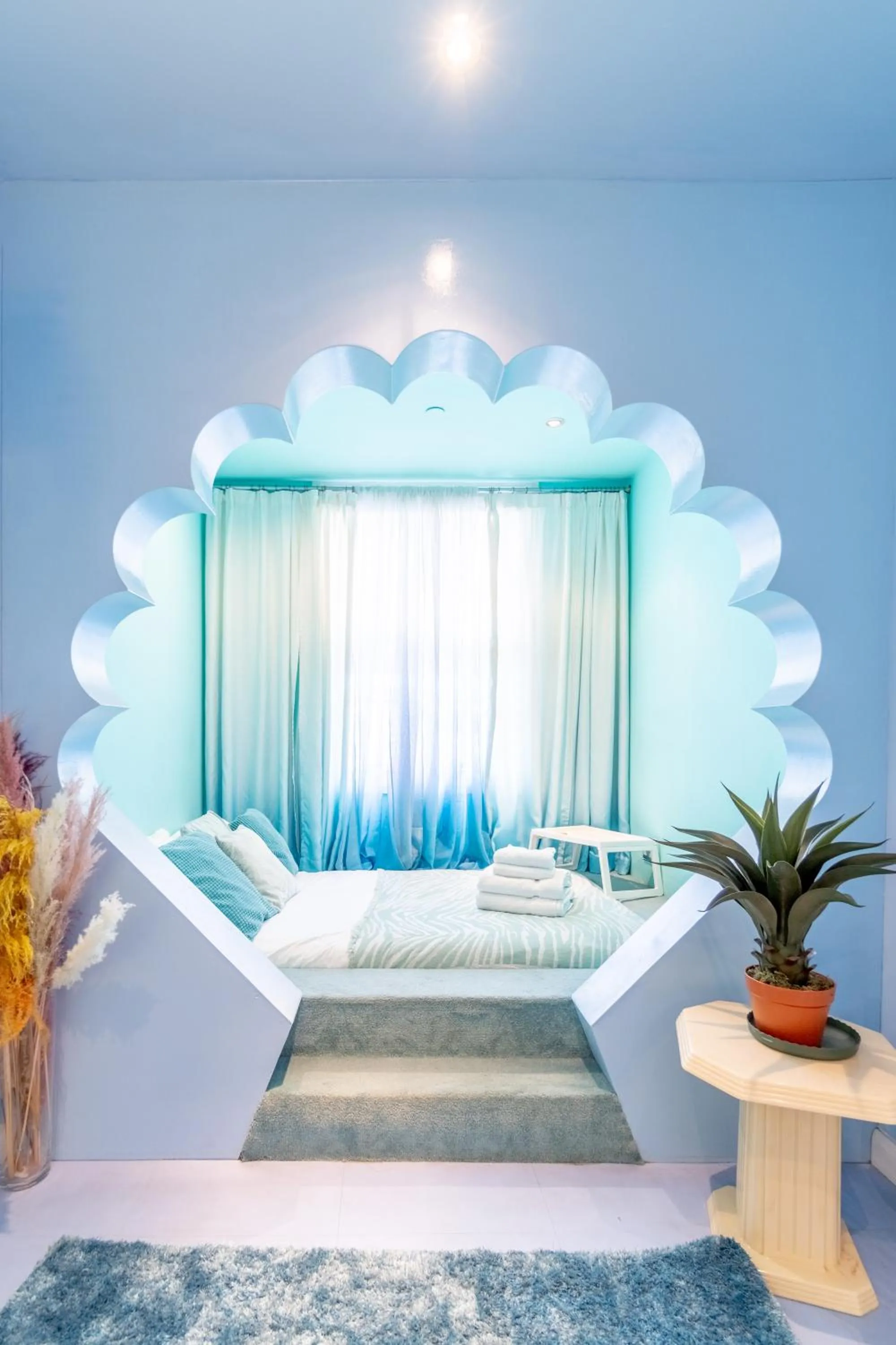 The Courtyard Suite by Margate Suites