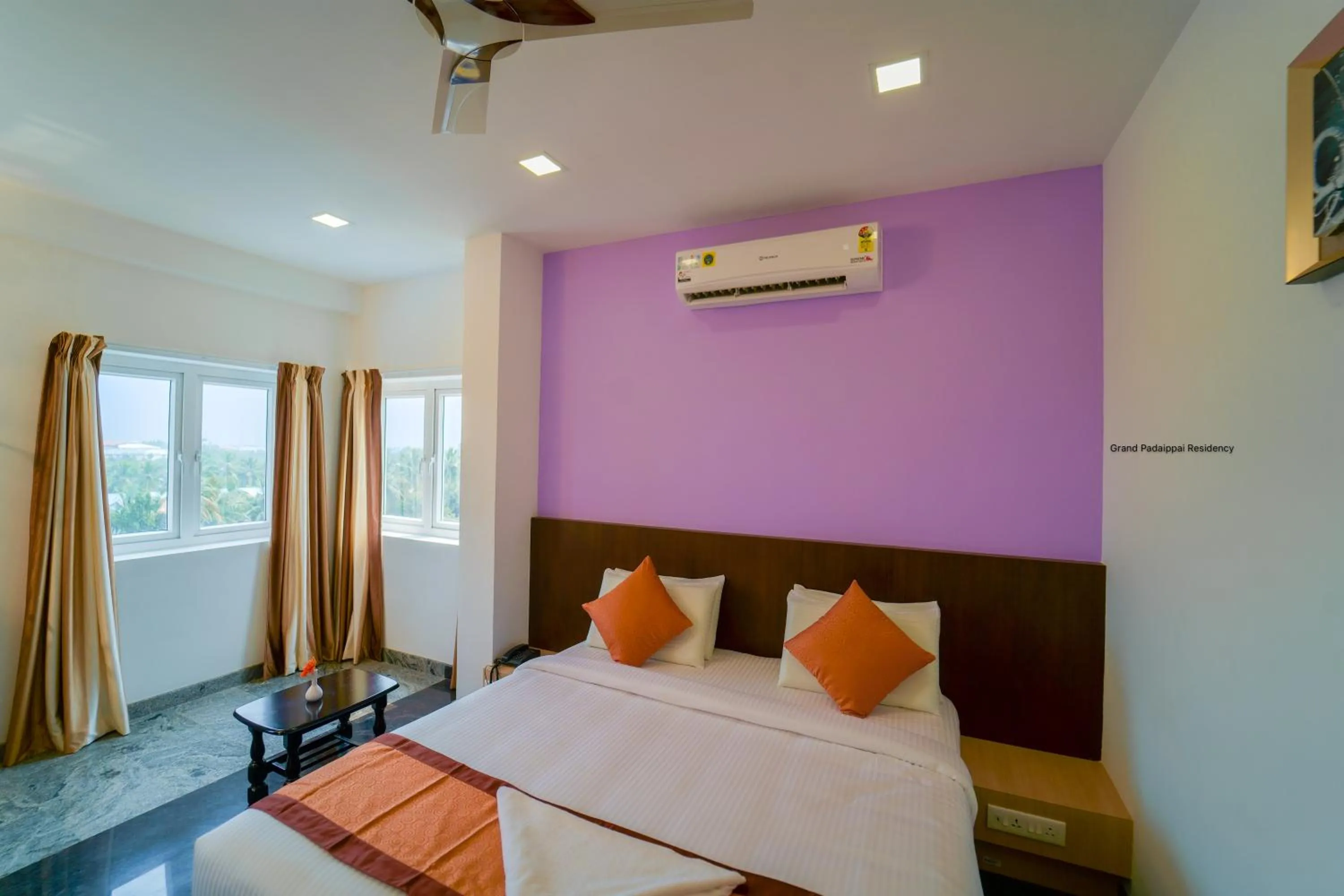 Bed in Grand Padappai Residency - GPR