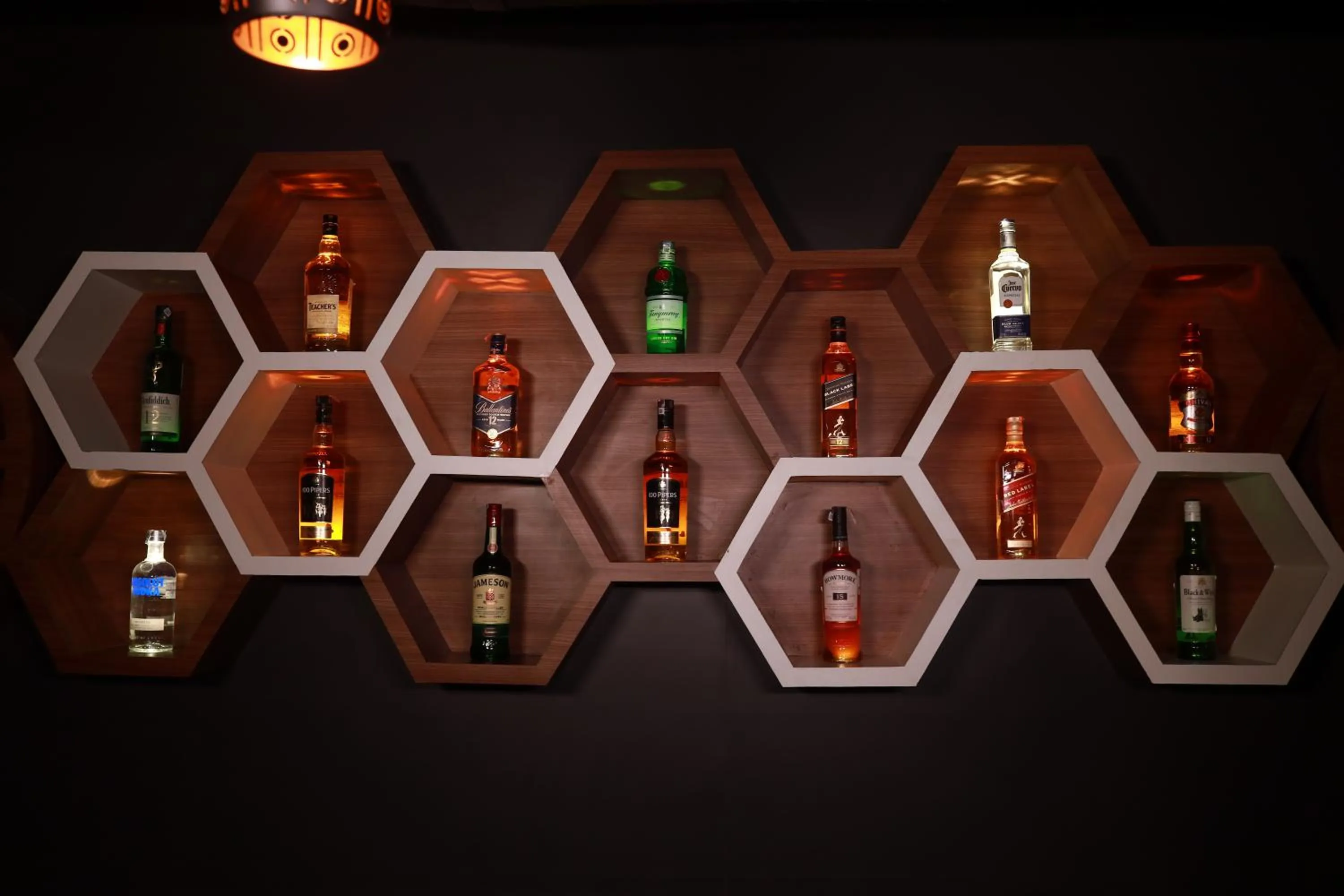 Restaurant/places to eat in Grand Padappai Residency - GPR