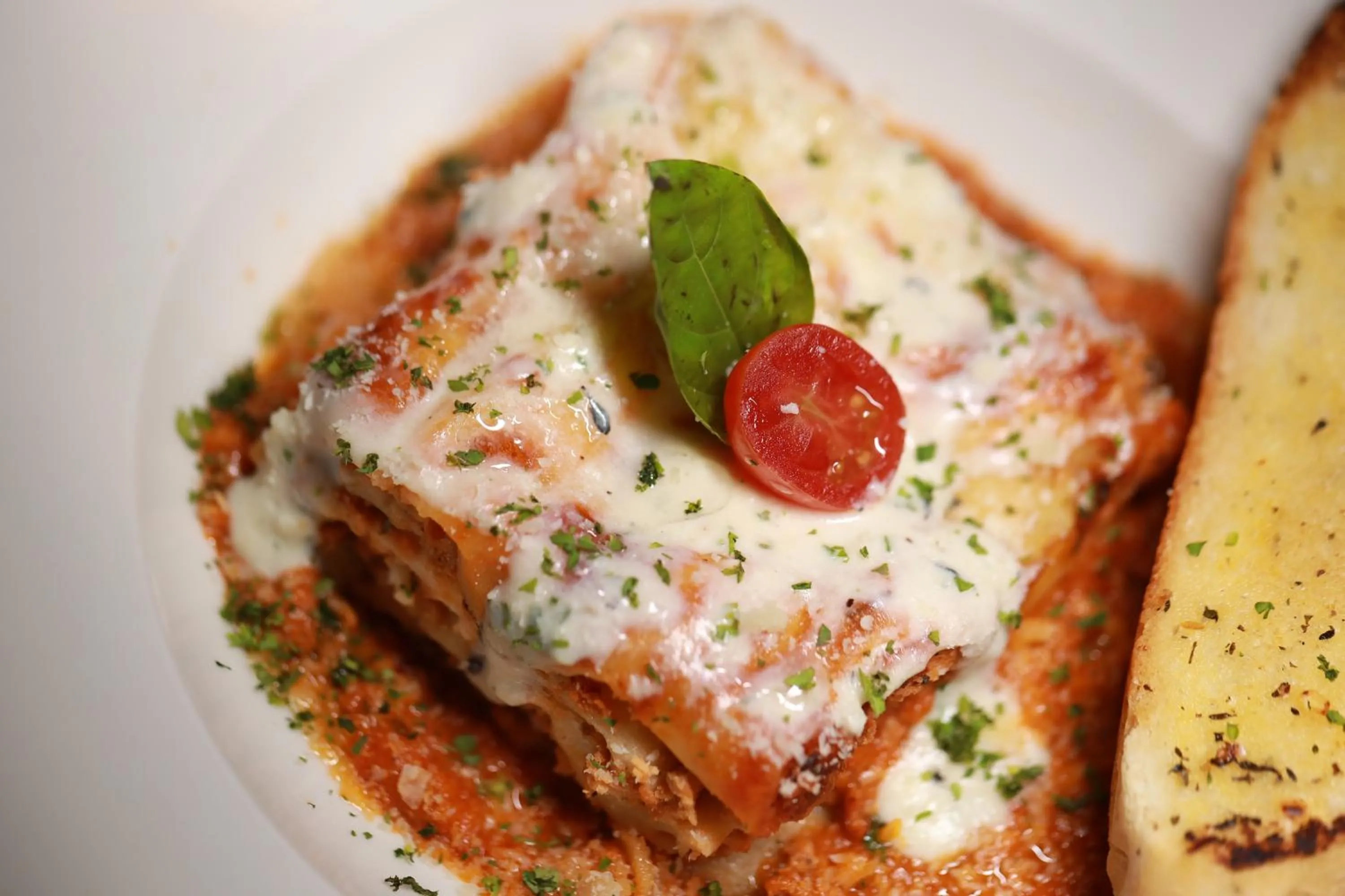 Food and drinks in Grand Padappai Residency - GPR