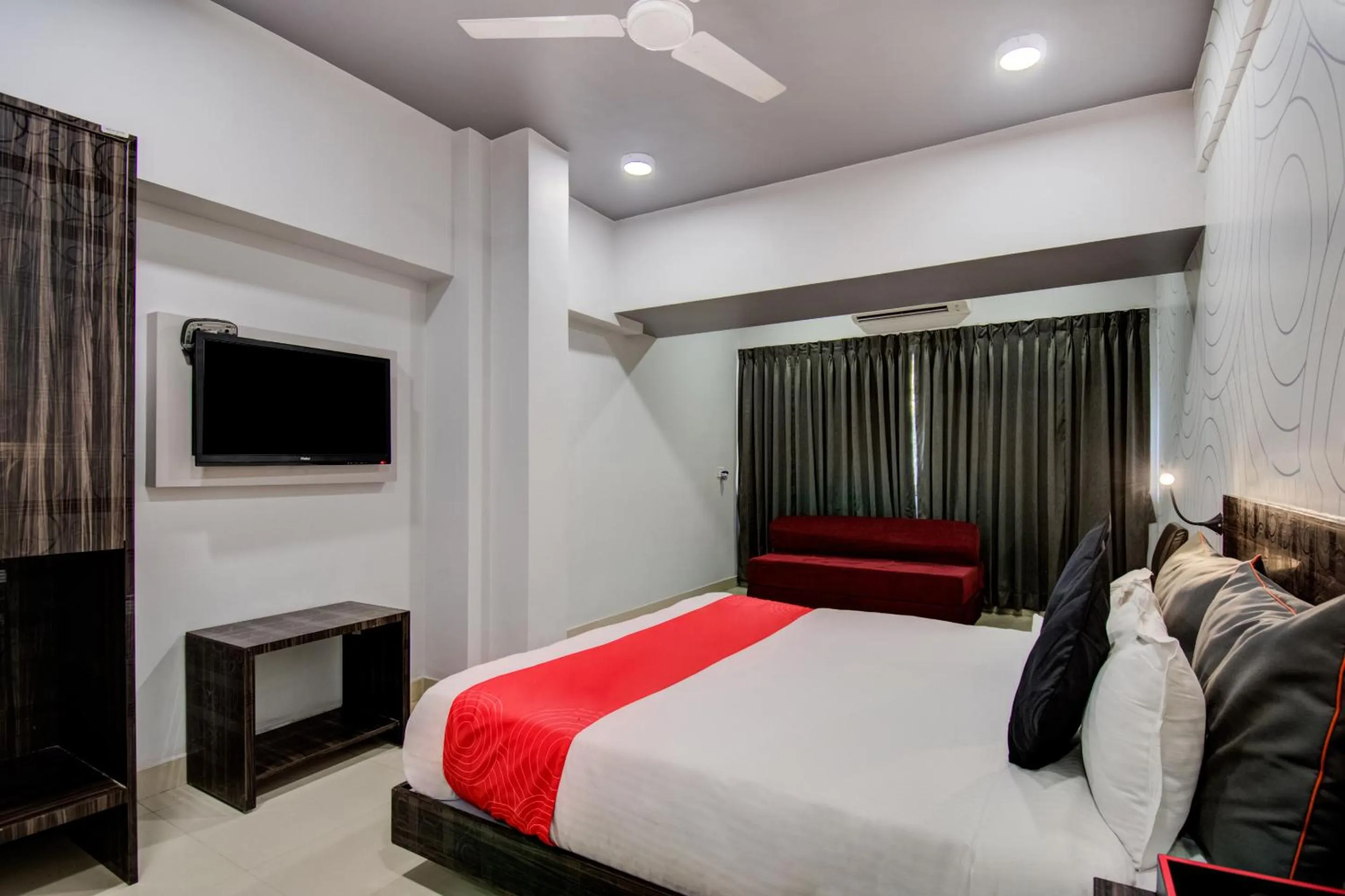 Bedroom, Bed in Super Collection O Rajdhani Hotel