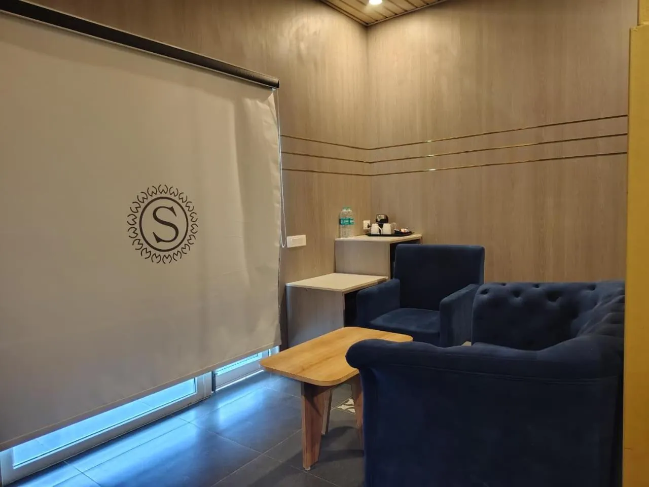 Meritas Seawind Beach Resort, Shrivardhan