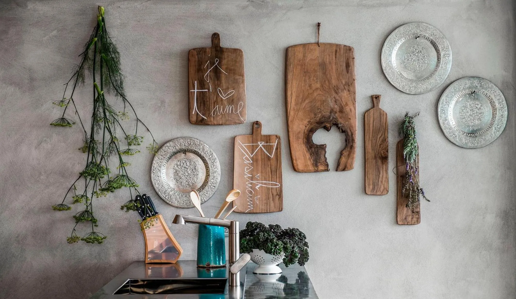 Kitchen or kitchenette in Areias do Seixo Villas