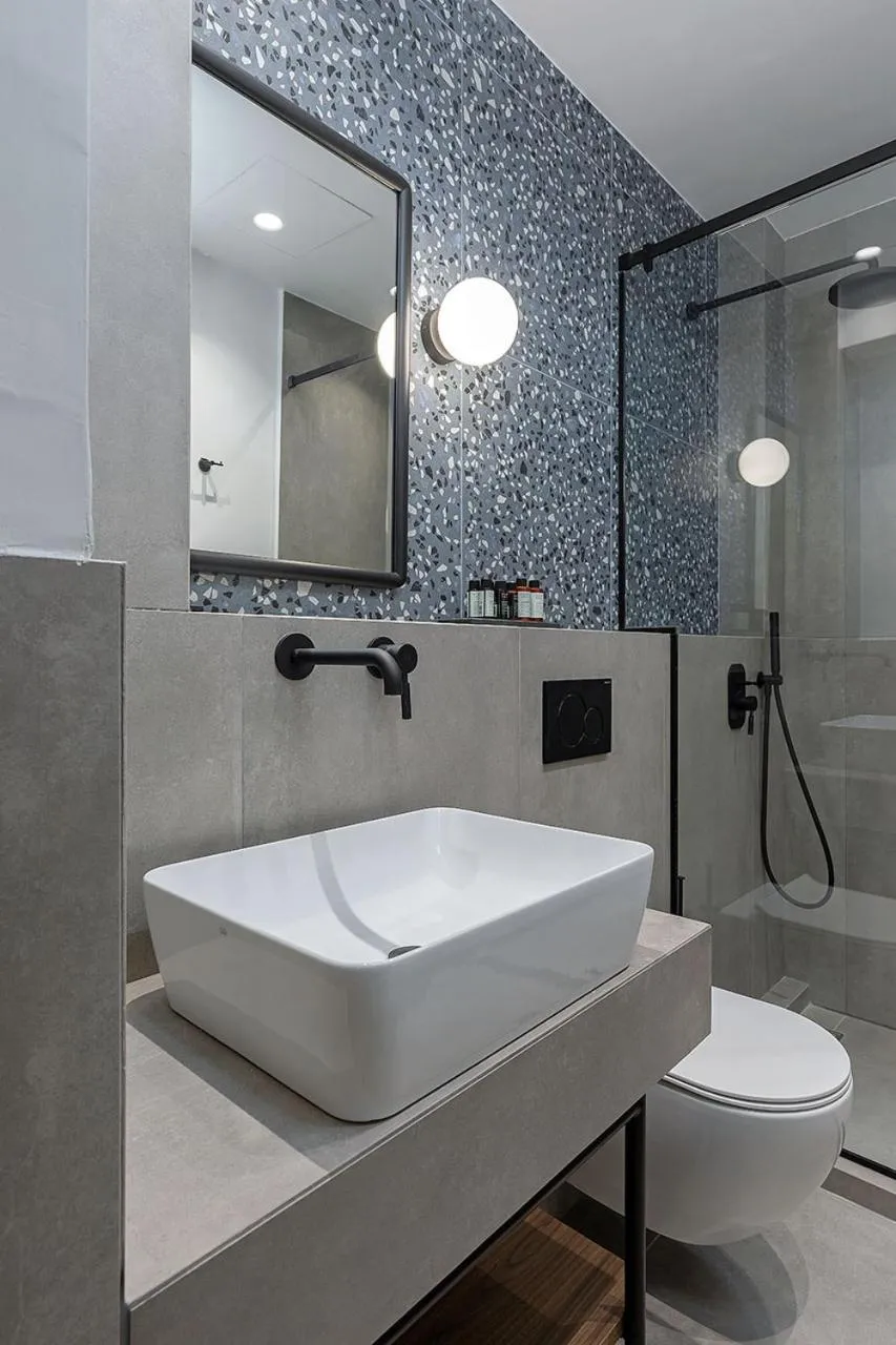 Shower in Acro Urban Suites