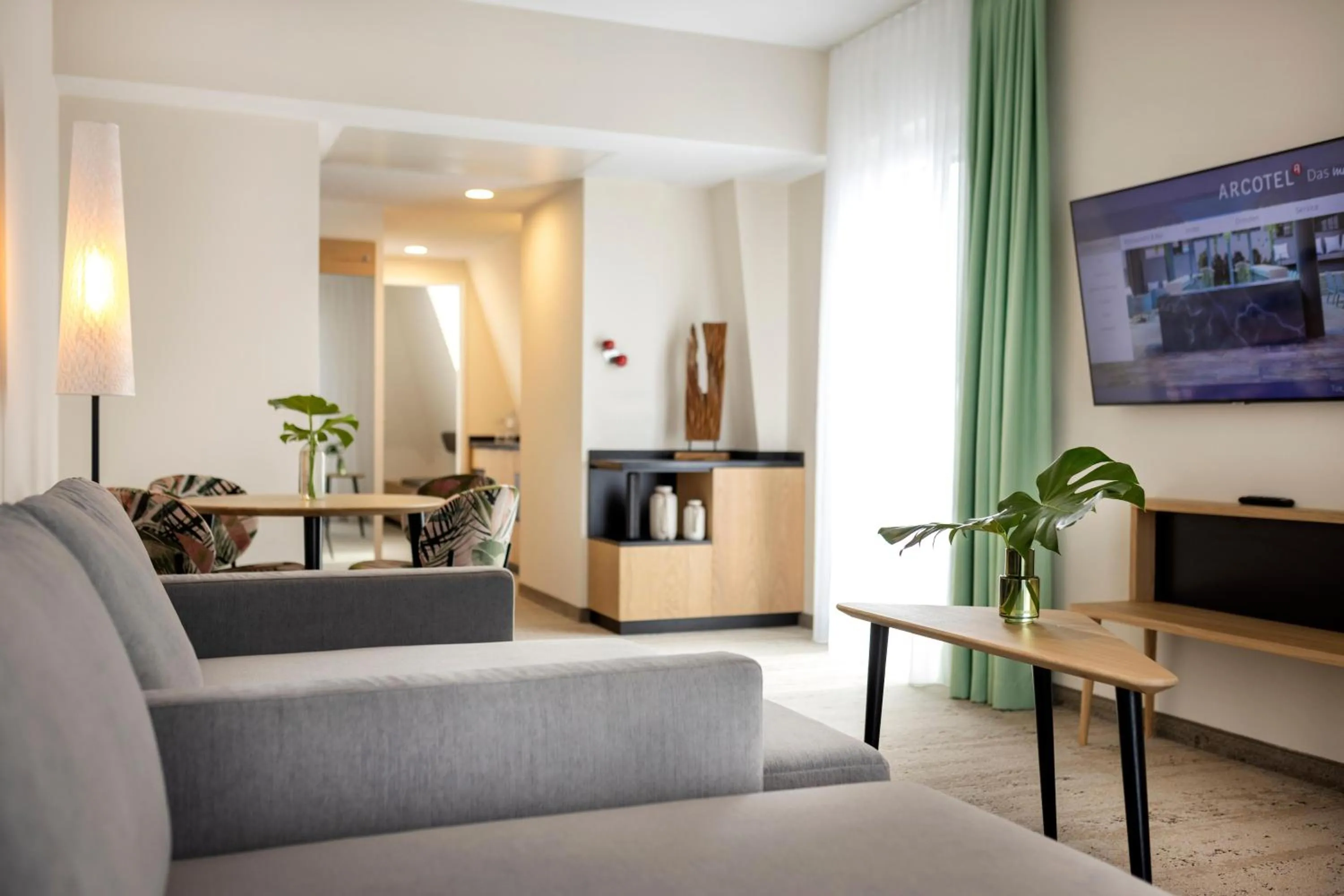 TV and multimedia in ARCOTEL HafenCity Dresden