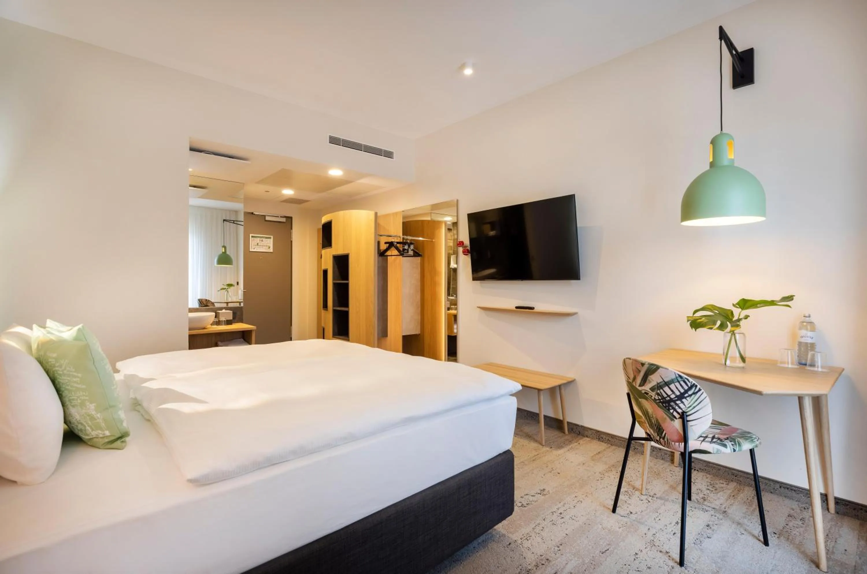 TV and multimedia, Bed in ARCOTEL HafenCity Dresden