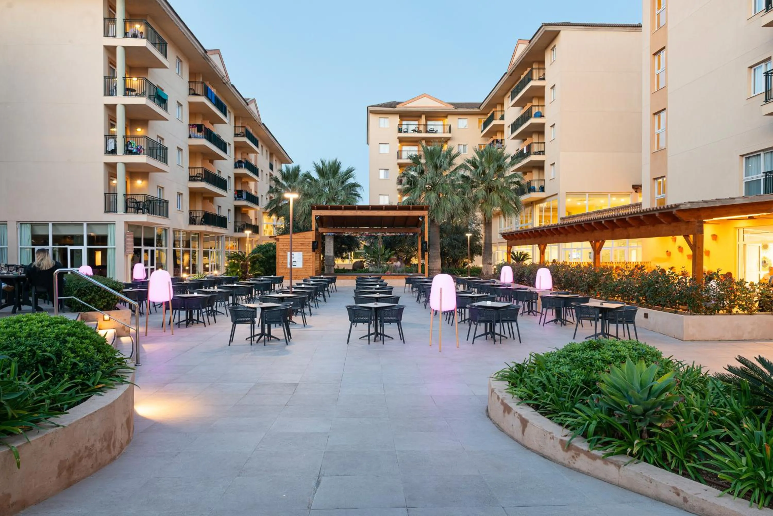 Night in Can Picafort Palace