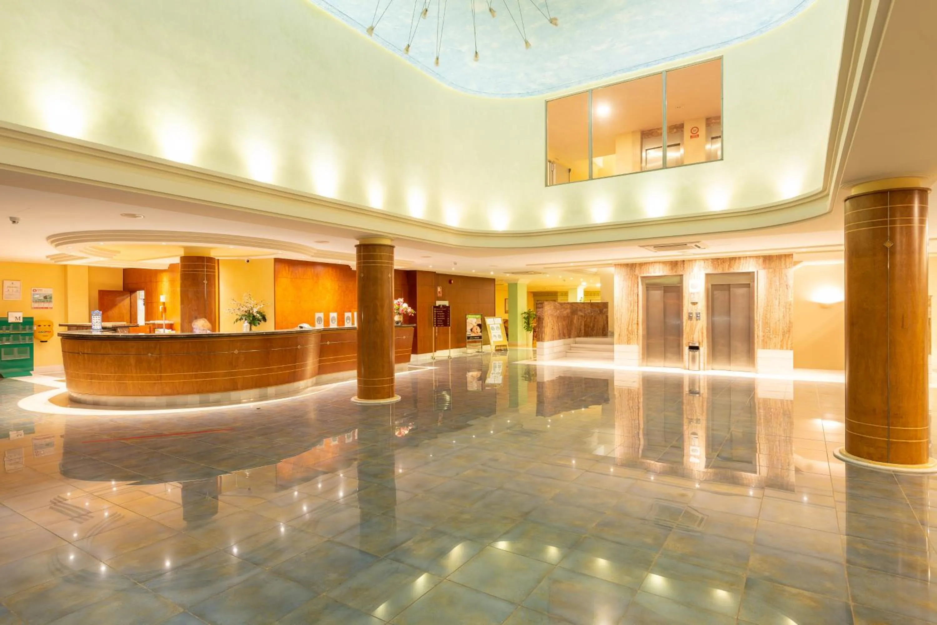 Property building in Can Picafort Palace