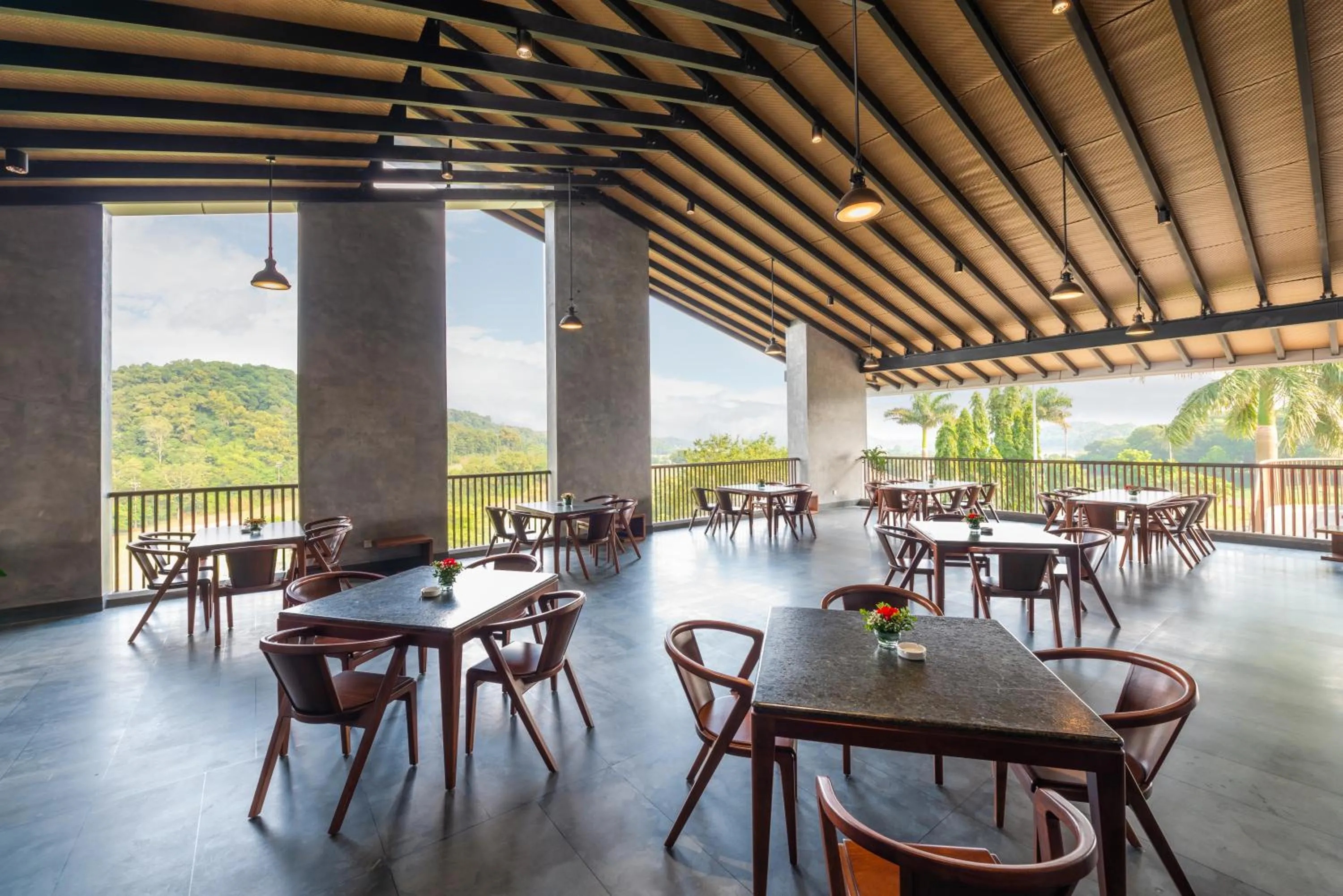 Restaurant/places to eat in The Five Resort & Golf Hoang Gia Ninh Binh