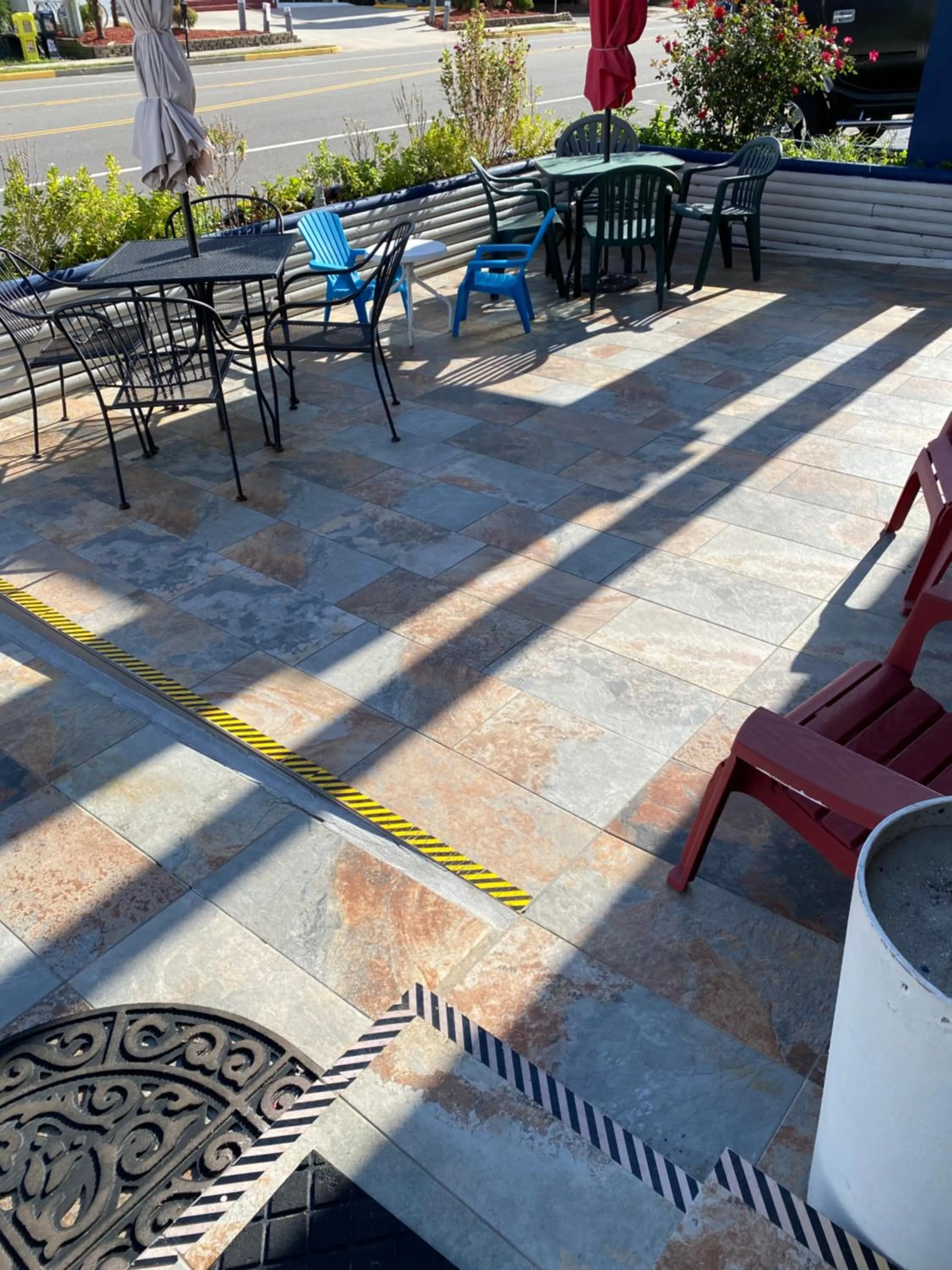 On-site shops in The Atlantic