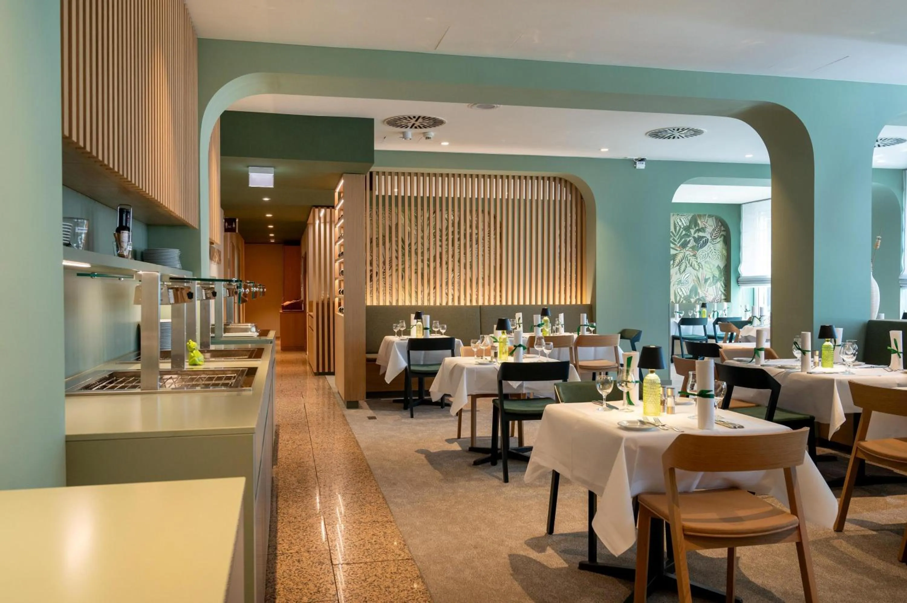 Dining area in Erikson Hotel