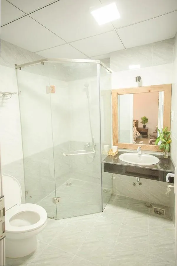 Shower in Lovely House