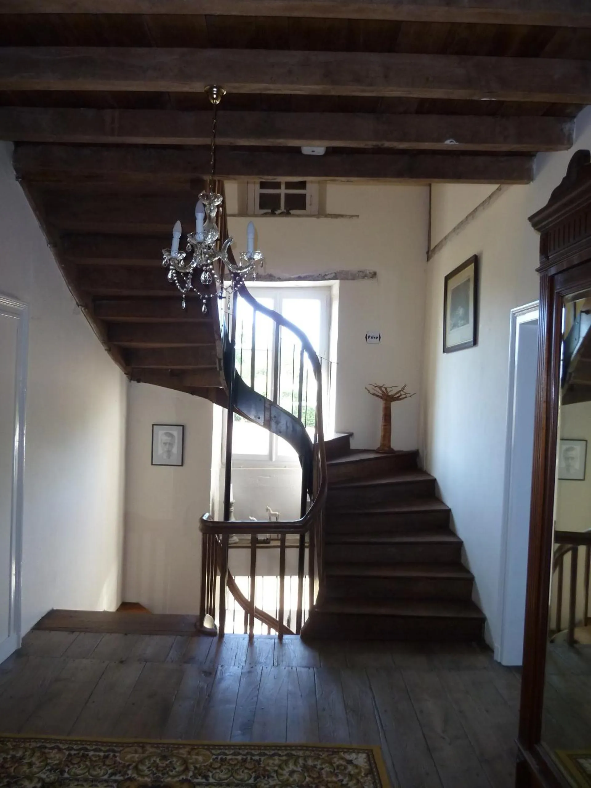 Property building in A L'Ombre Du Marronnier GITES