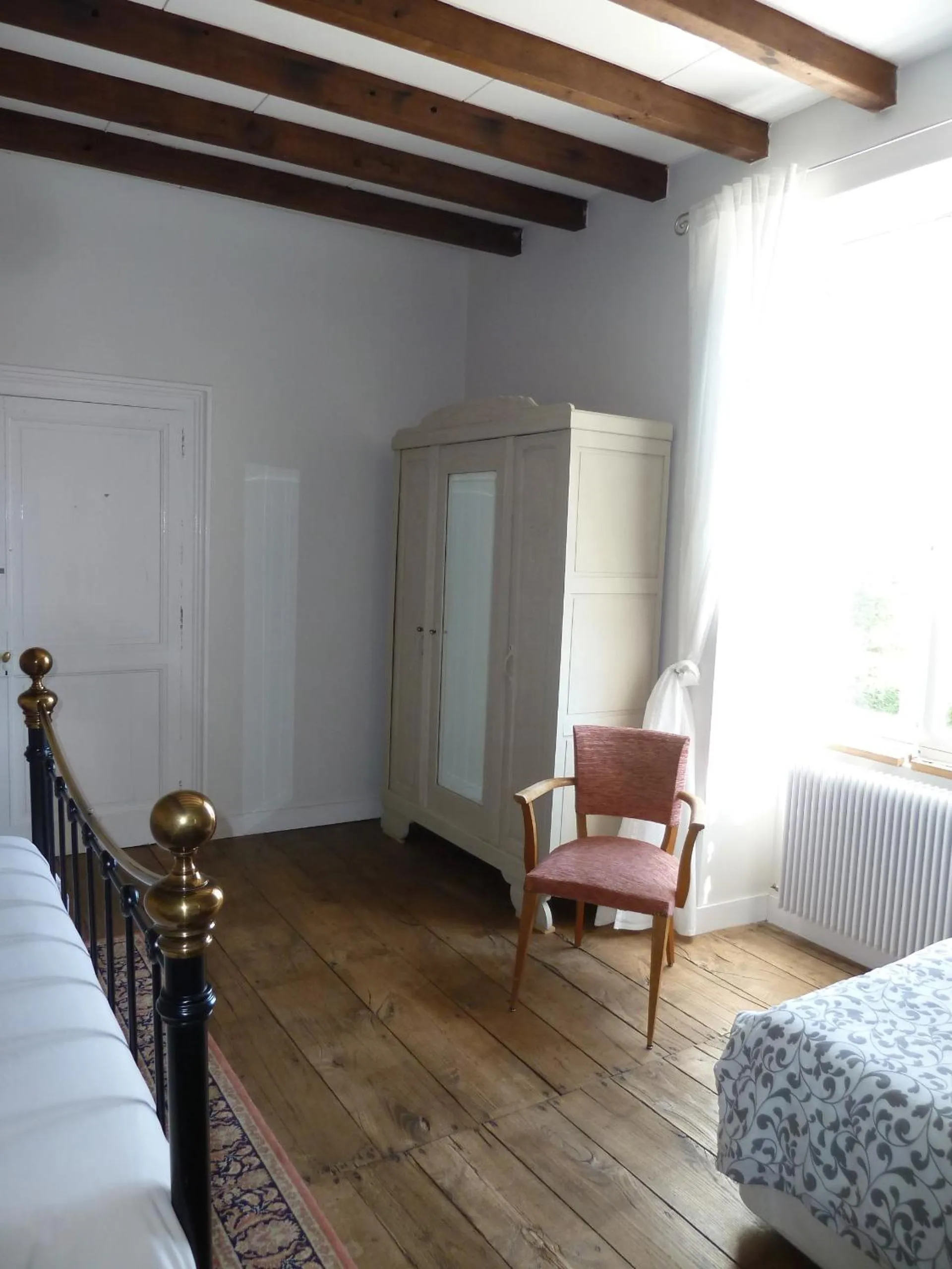 Bedroom, Bed in A L'Ombre Du Marronnier GITES