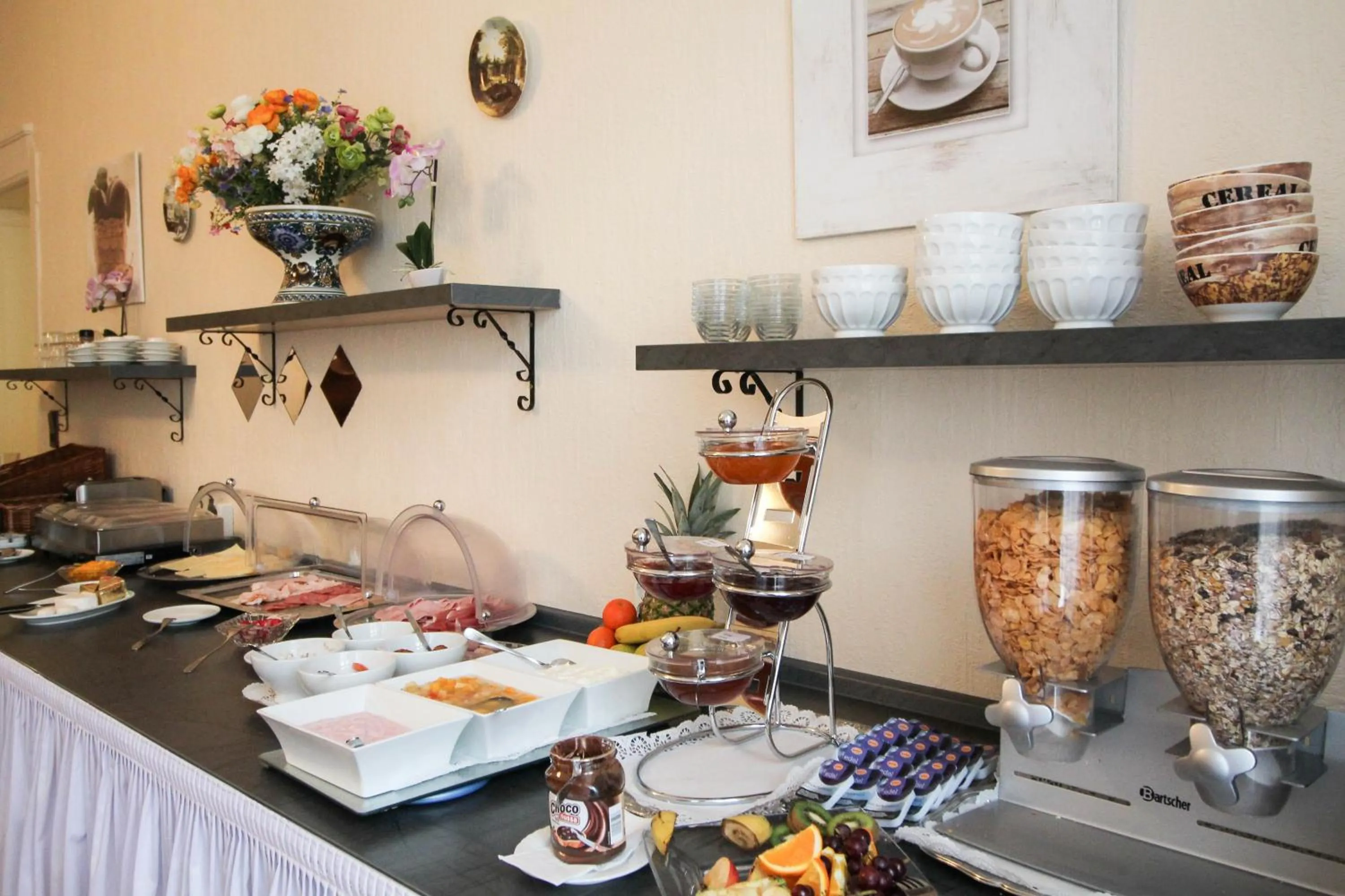 Breakfast in Hotel Margrit