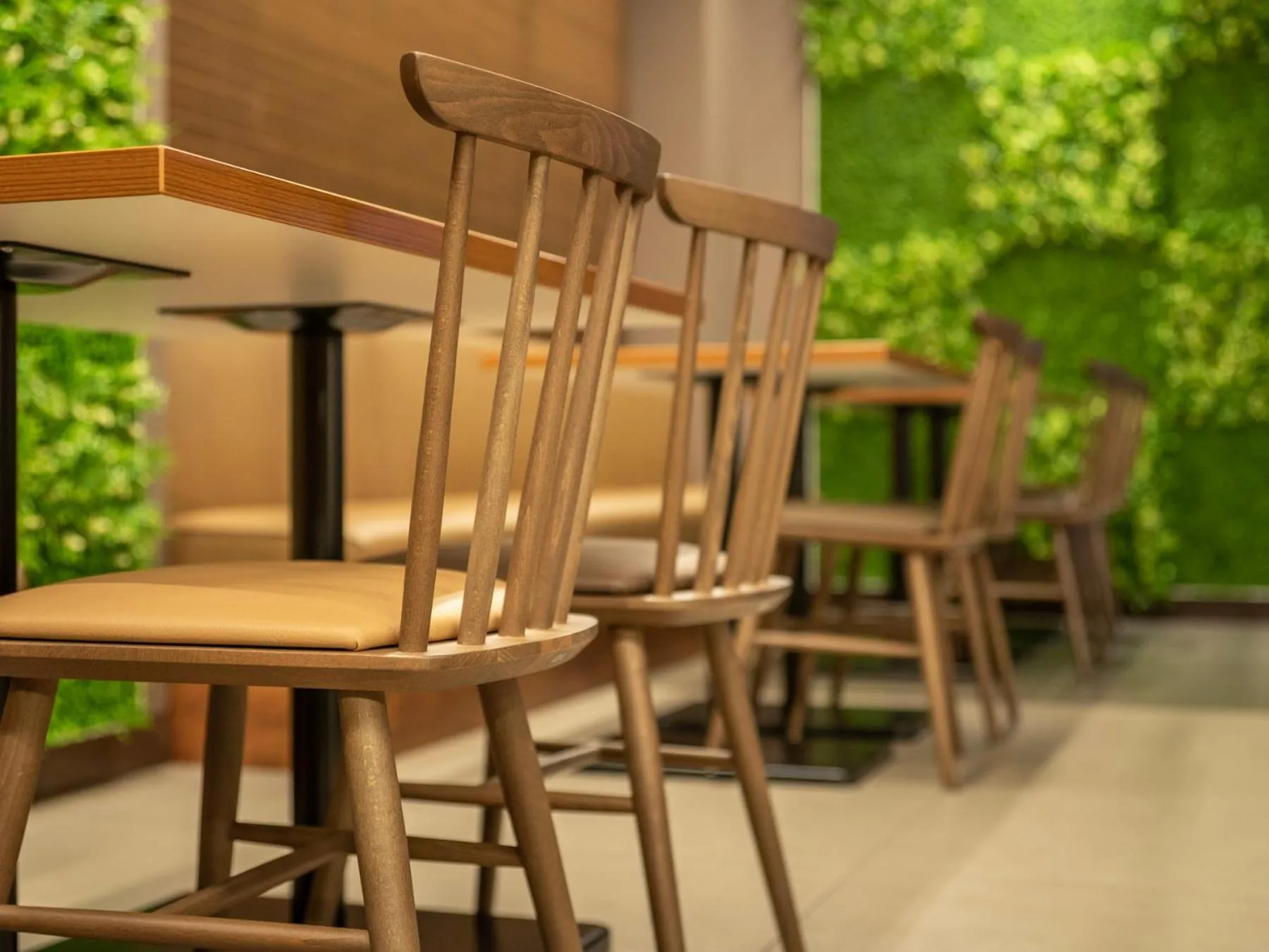 Restaurant/places to eat in Super Hotel Kanku Kumatoriekimae