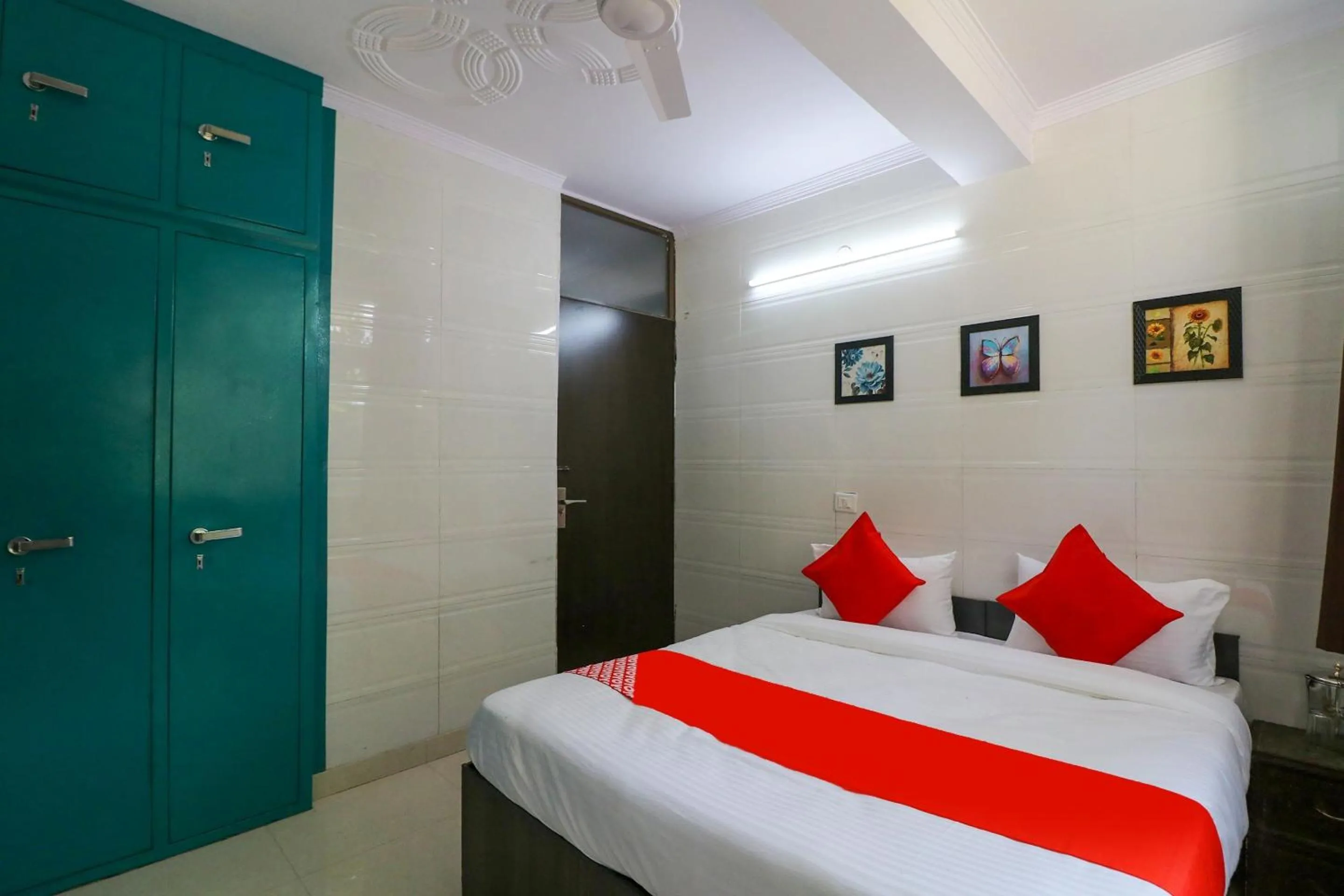 Bedroom in Hotel O Unwind