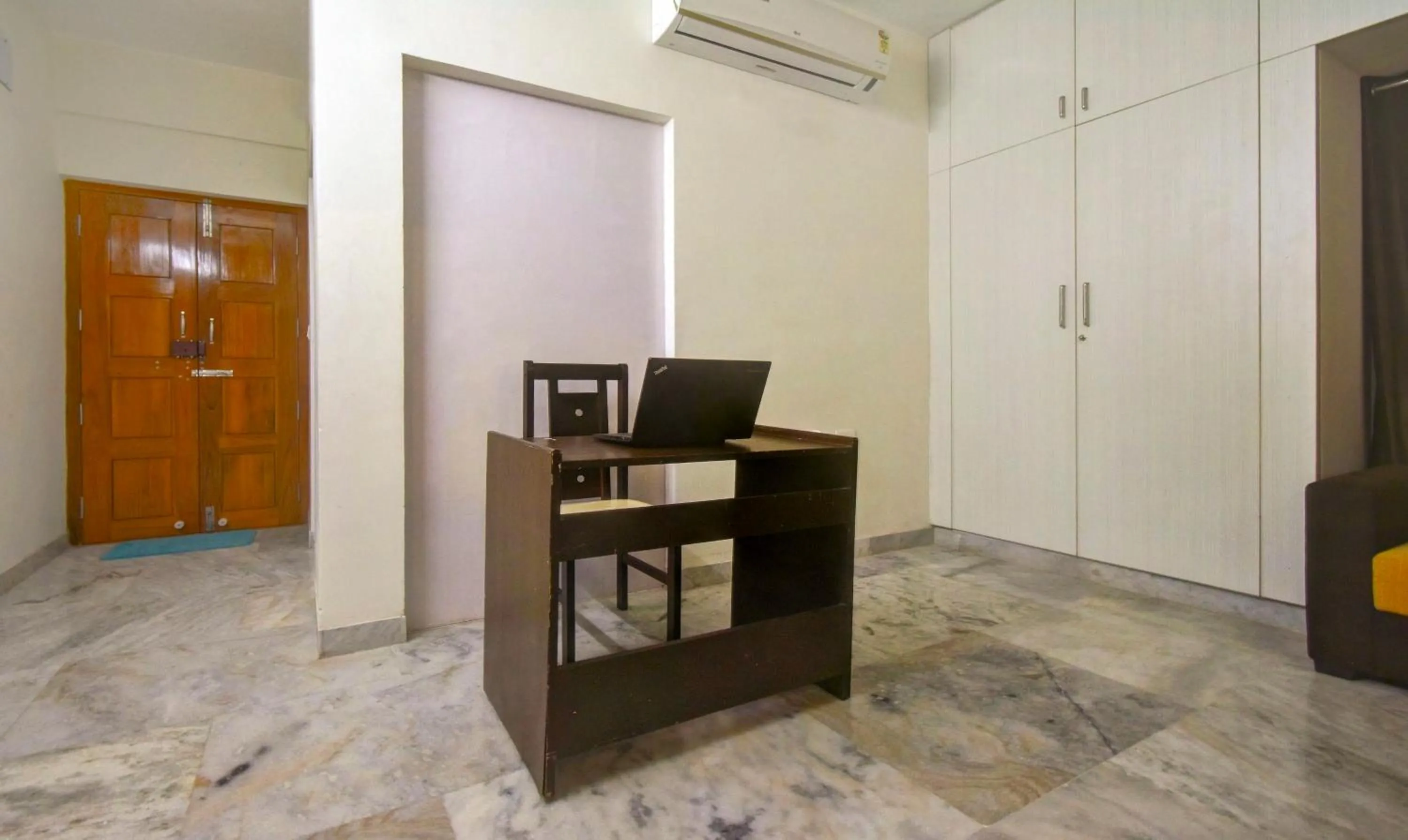 Lobby or reception in Treebo Eco Stay Nandanam