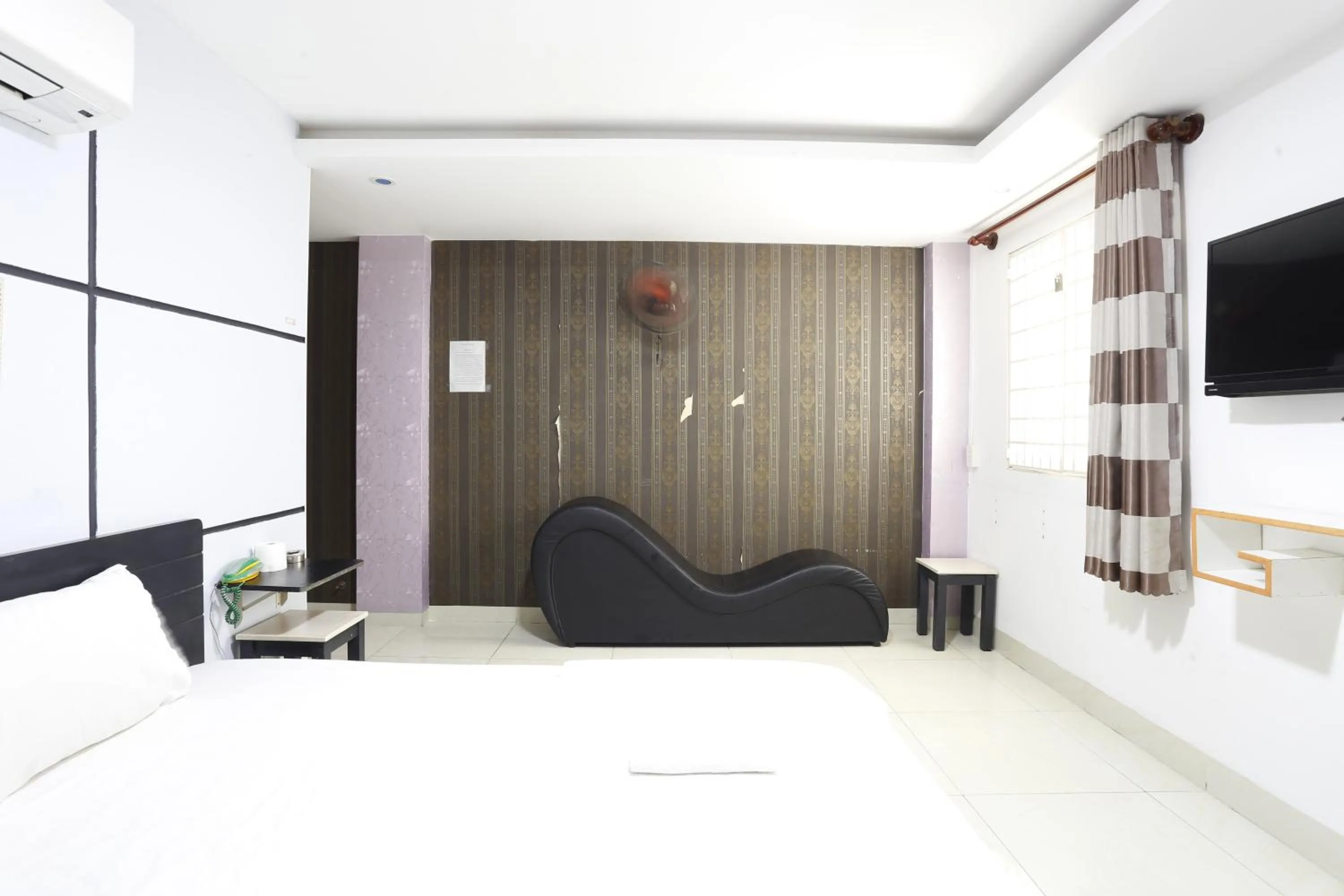 Bedroom in Avatar Hotel