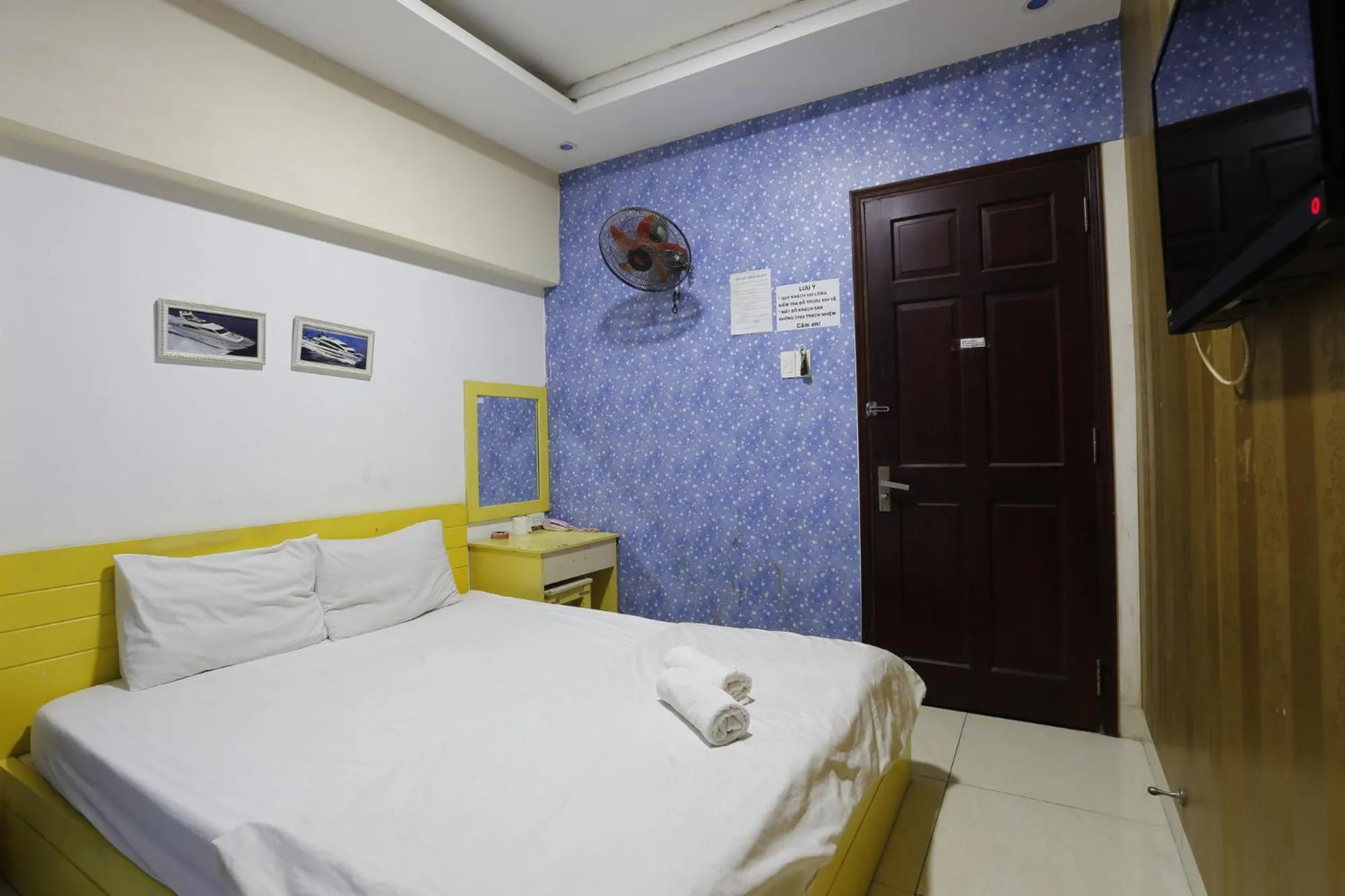 Bedroom in Avatar Hotel