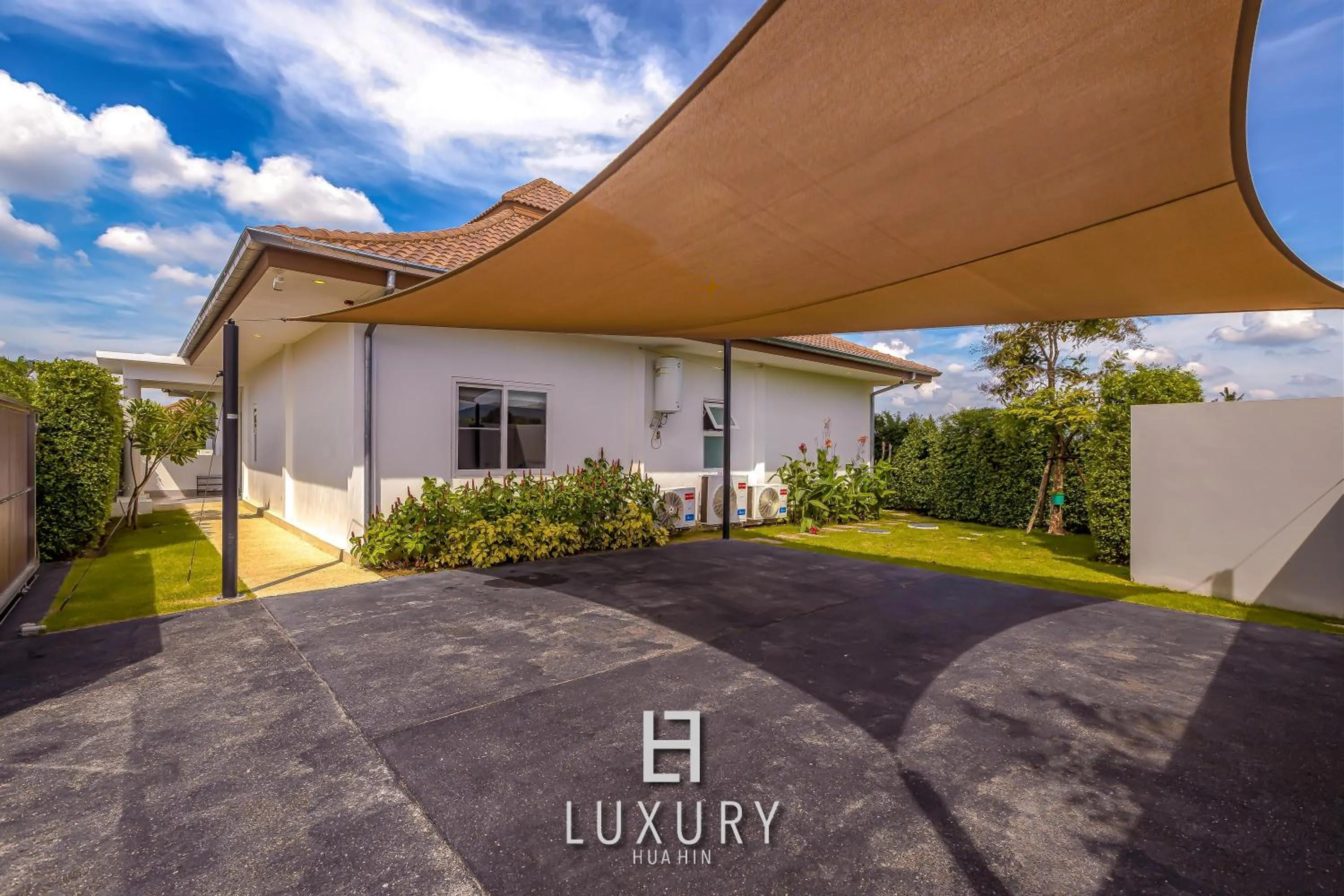 Modern 3 Bedroom Private Pool Villa - MP67