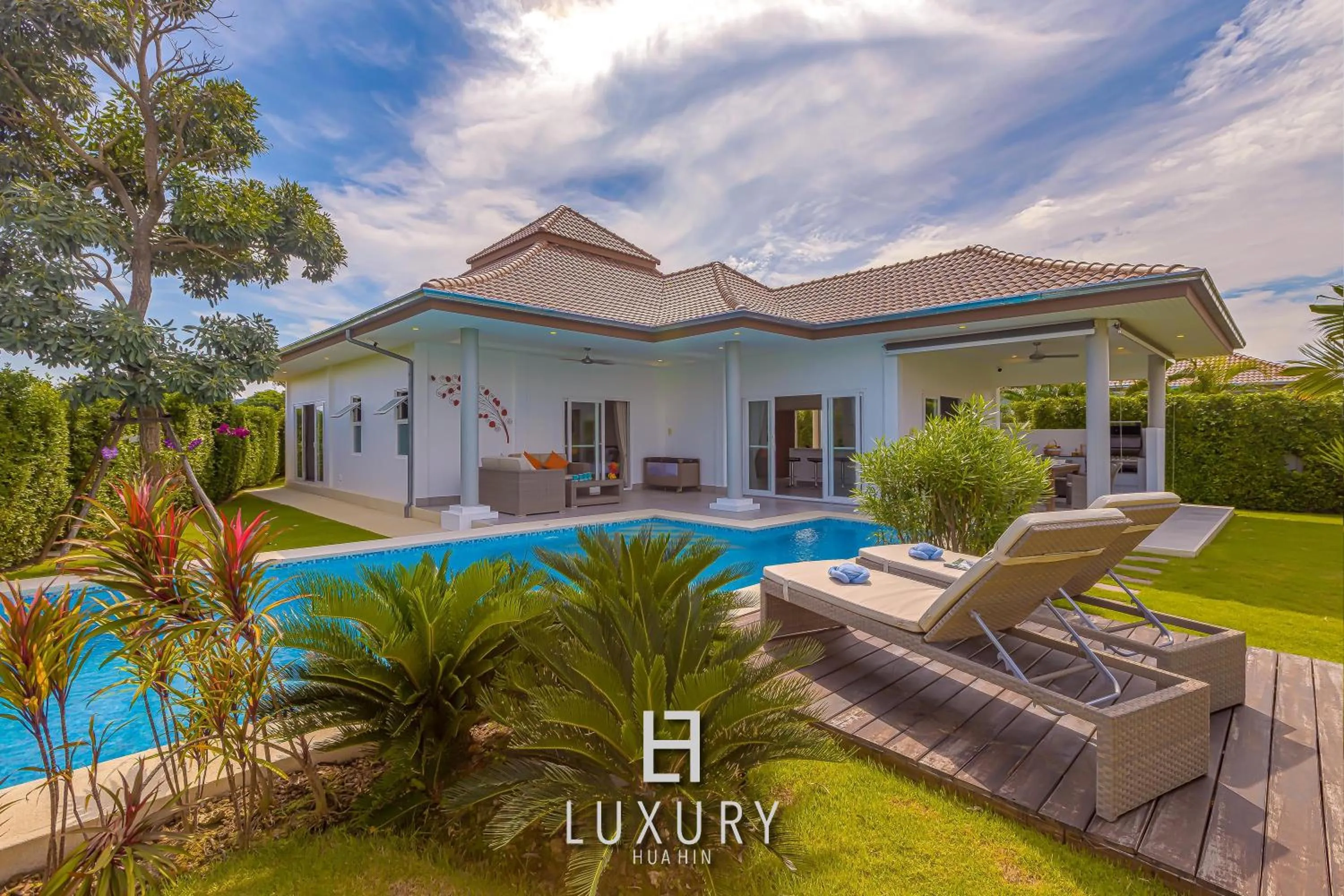 Modern 3 Bedroom Private Pool Villa - MP67