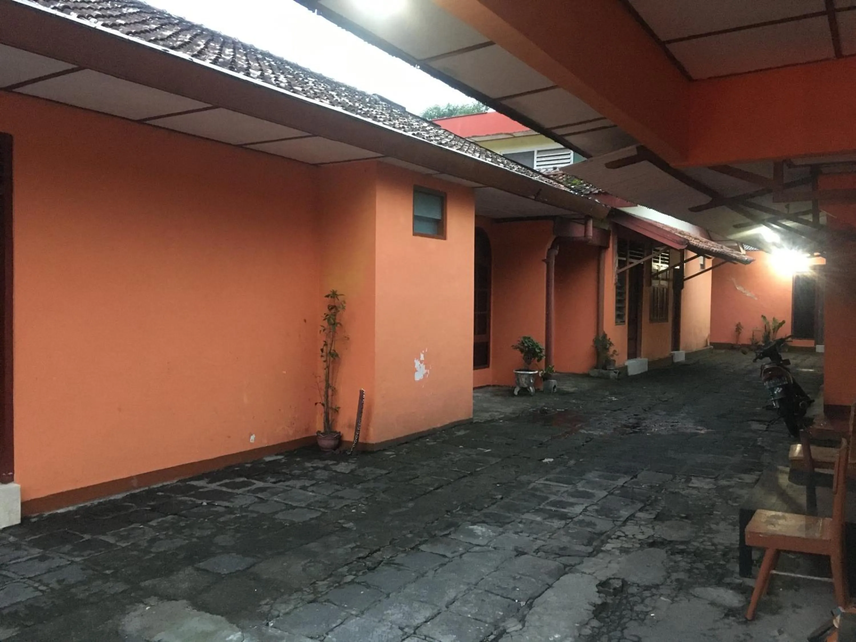 Property building in Hotel SiCantik