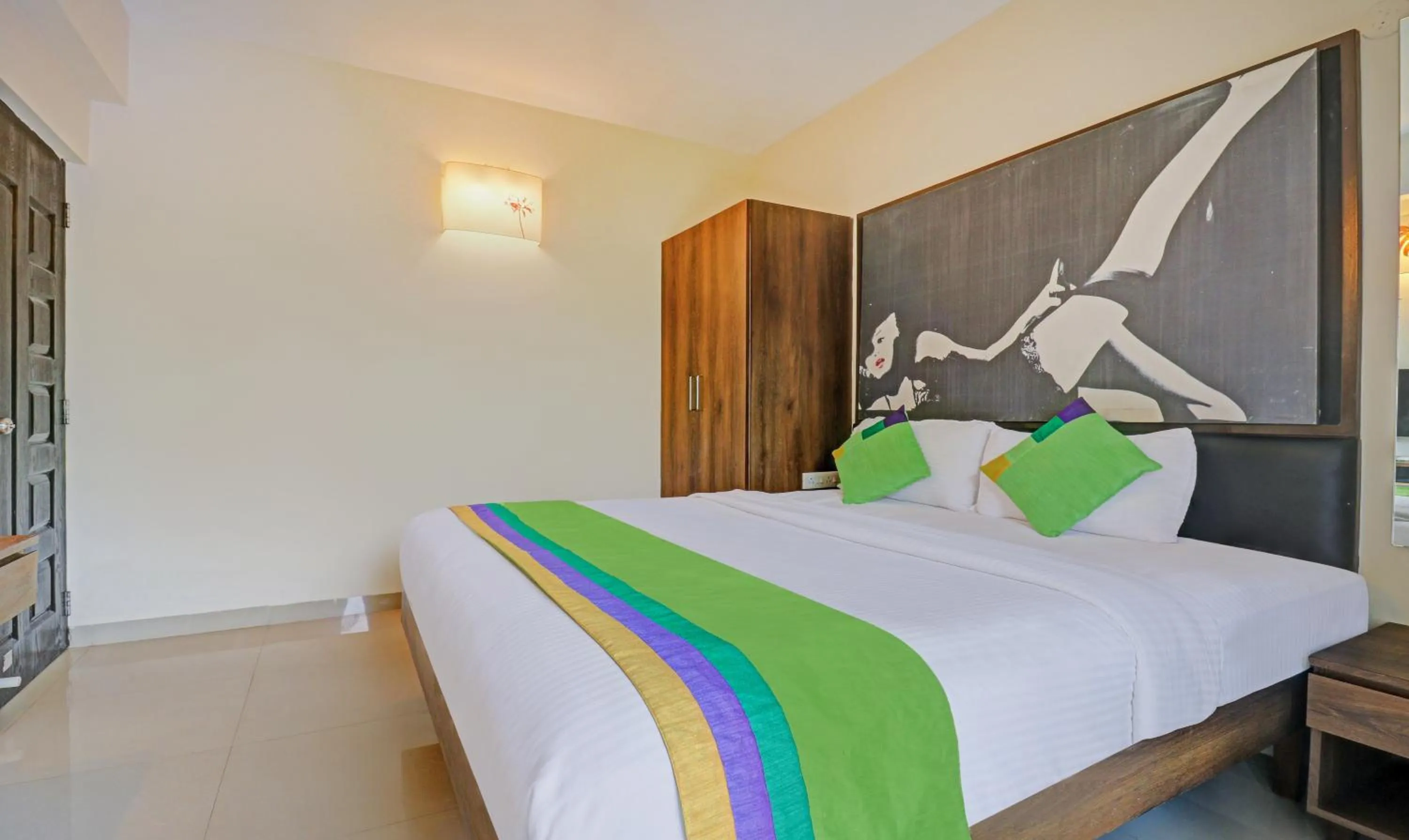 Bedroom, Bed in Treebo Aquamarine Arpora With Pool