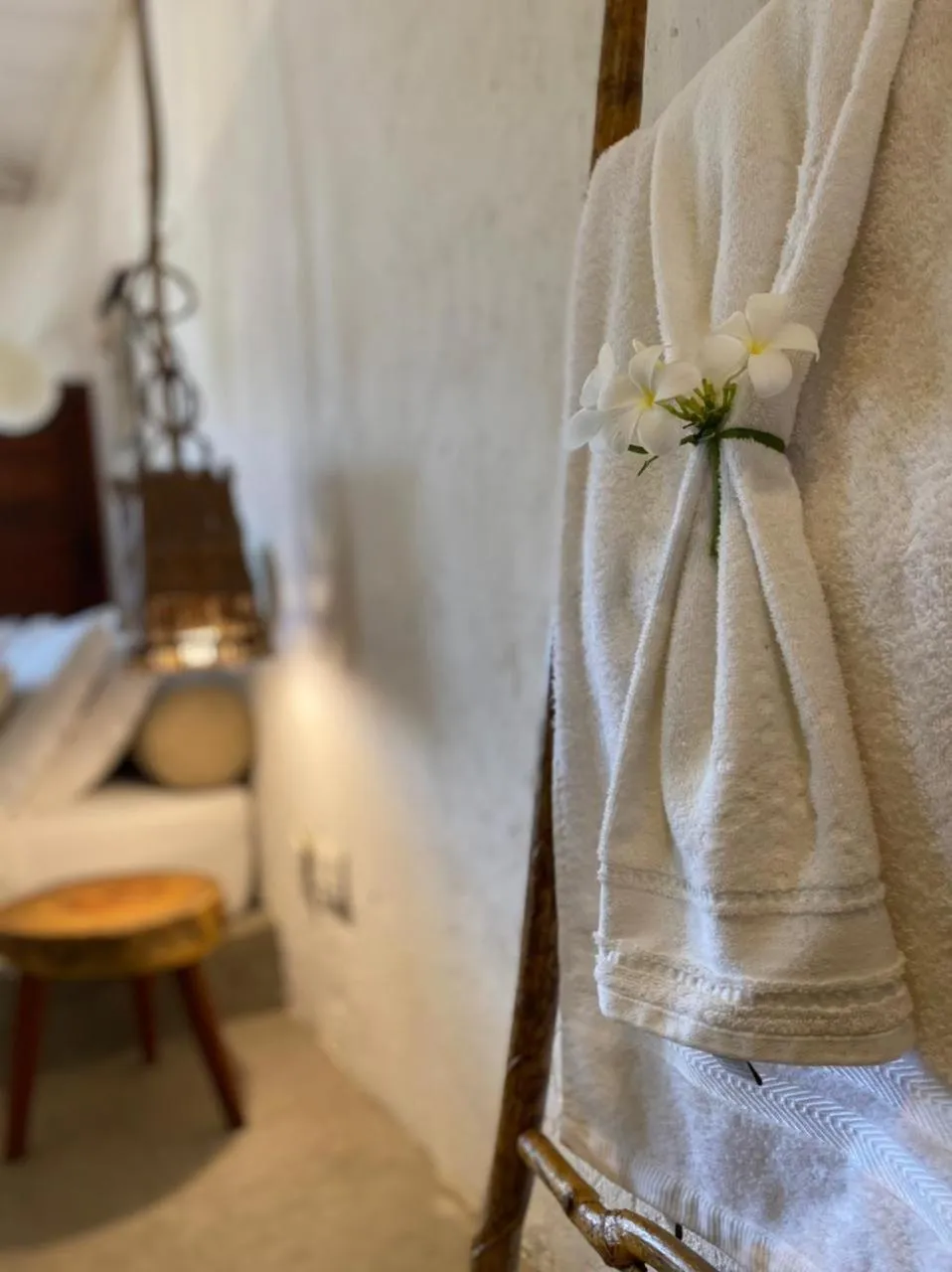 Bathroom, Bed in Villa Siriguela