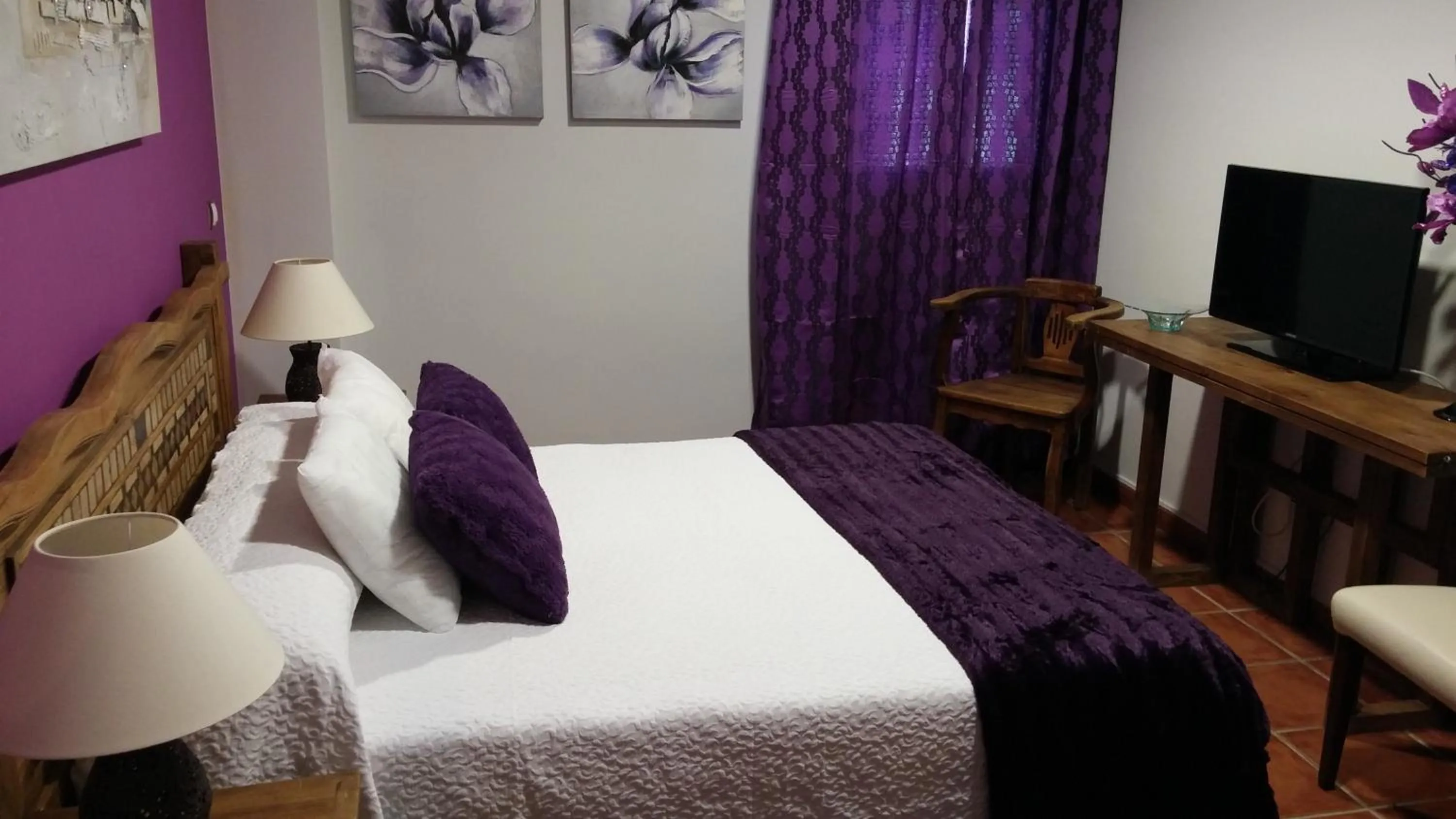 Bedroom, Bed in Hostal Restaurante Rijujama