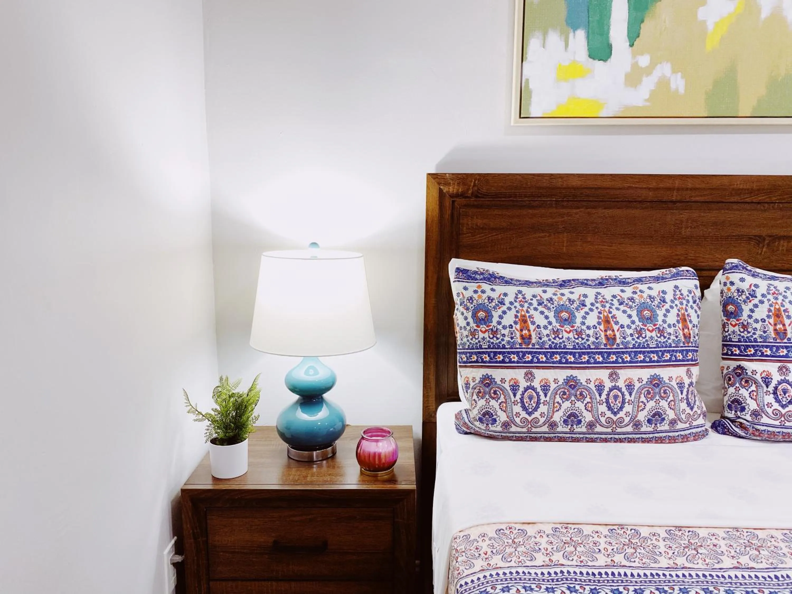 Decorative detail, Bed in Miami International by Lowkl