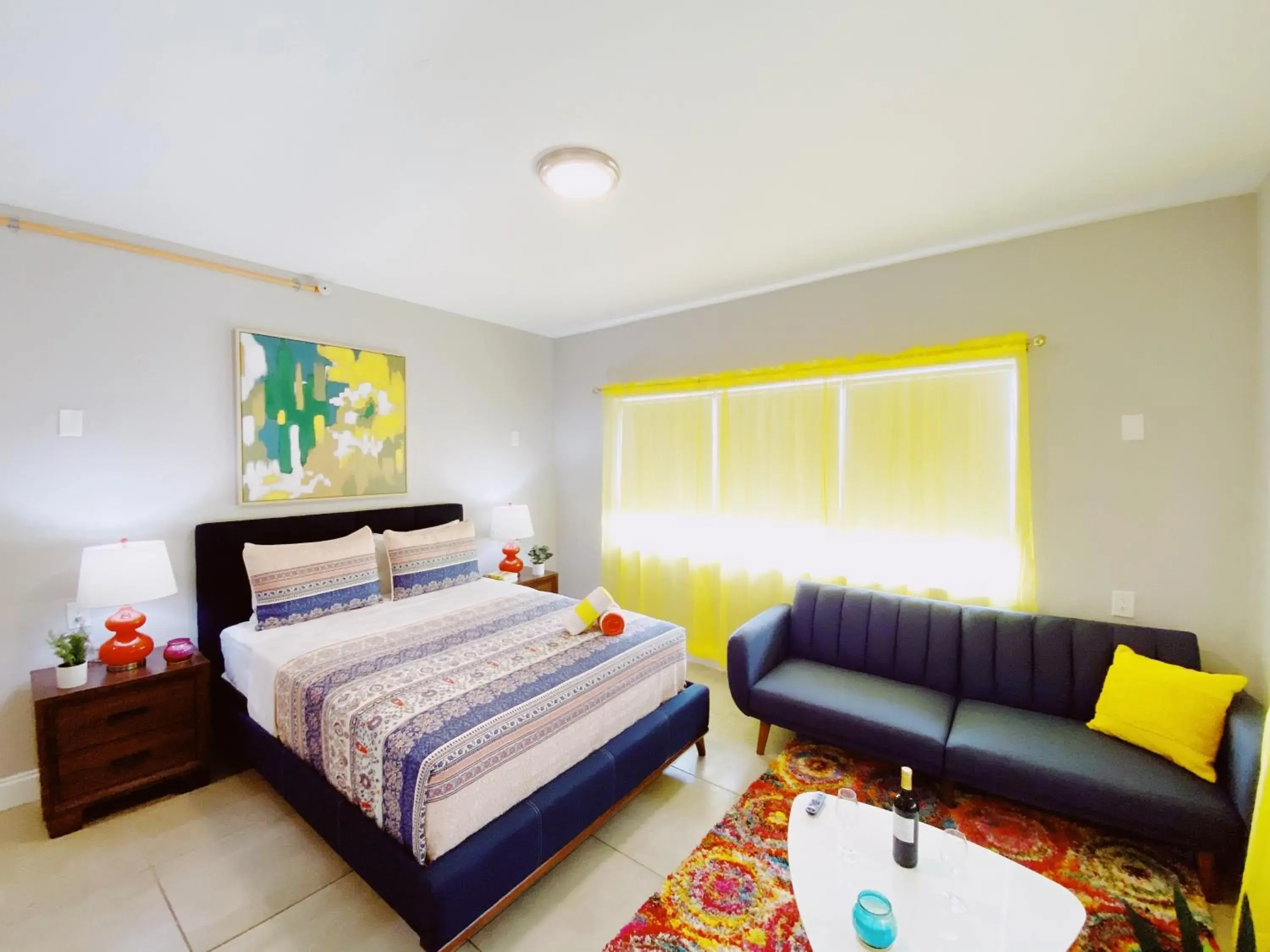 Deluxe Queen Studio with Kitchen and Sofa Bed in Miami International by Lowkl Deluxe Queen Studio with Kitchen and Sofa Bed in Miami International by Lowkl